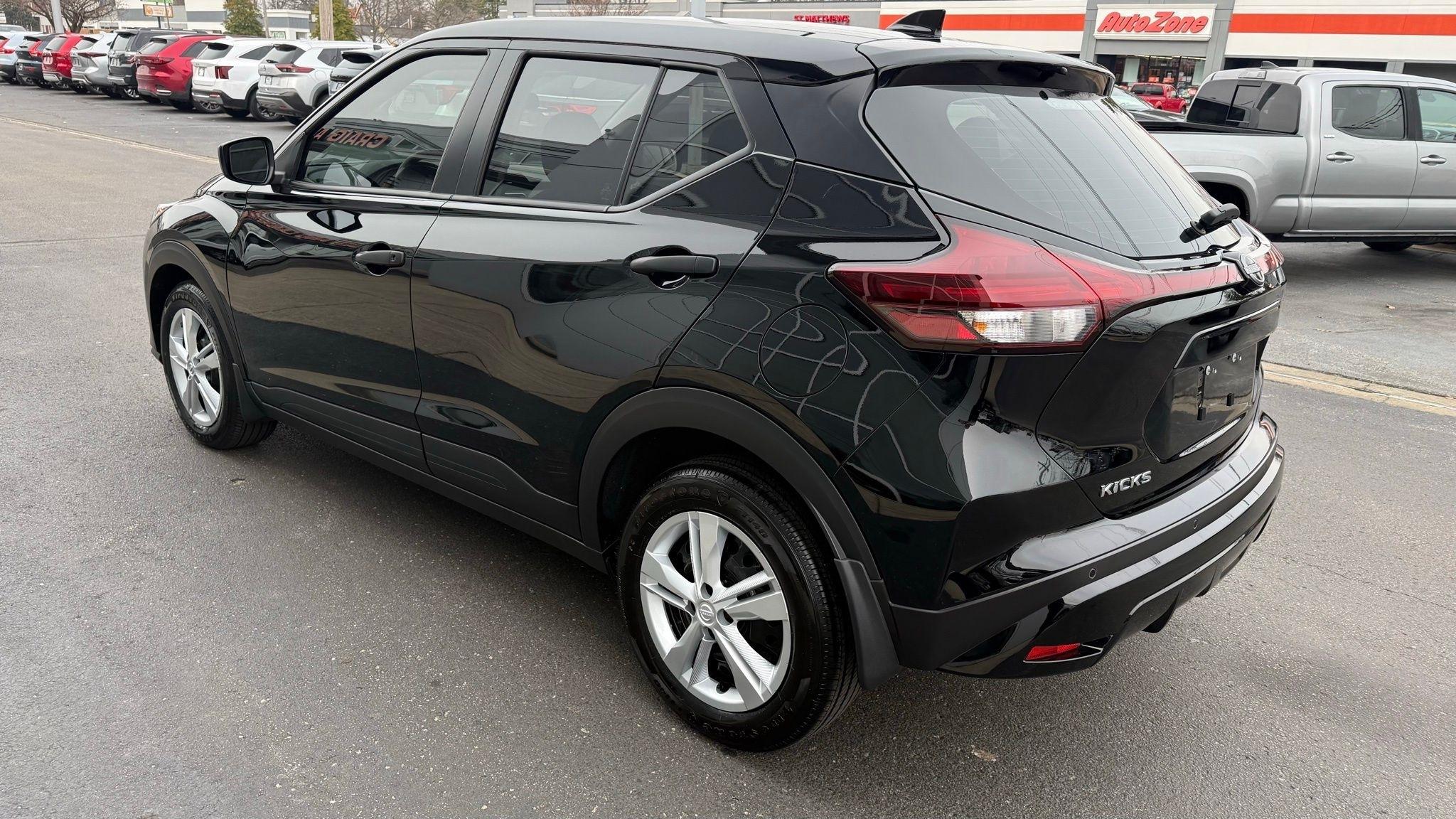Nissan Kicks  2025
