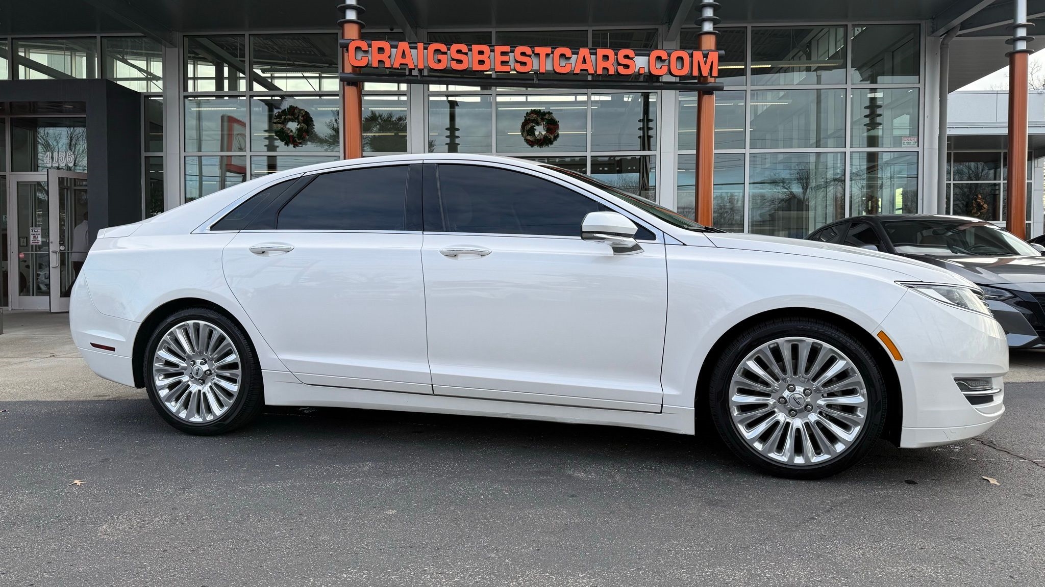 2016 Lincoln MKZ Base's photo