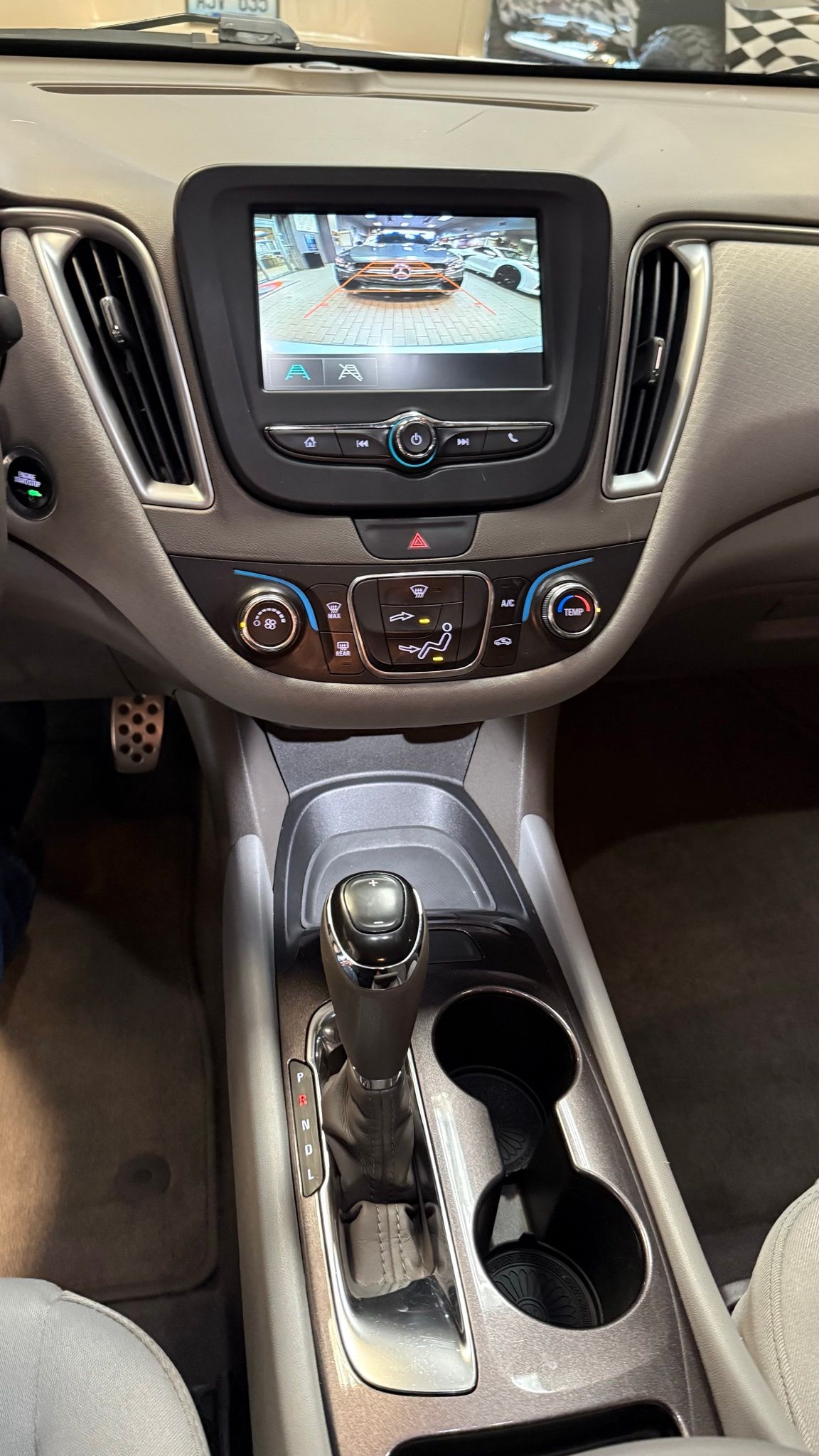 Chevrolet Malibu  2016