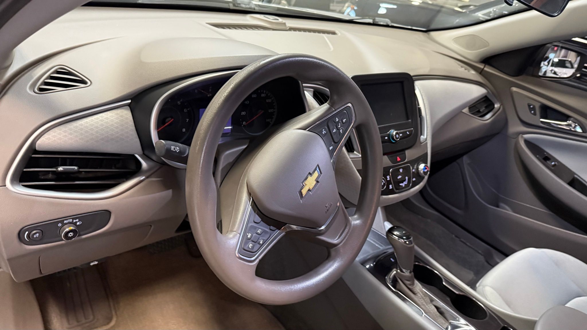 Chevrolet Malibu  2016