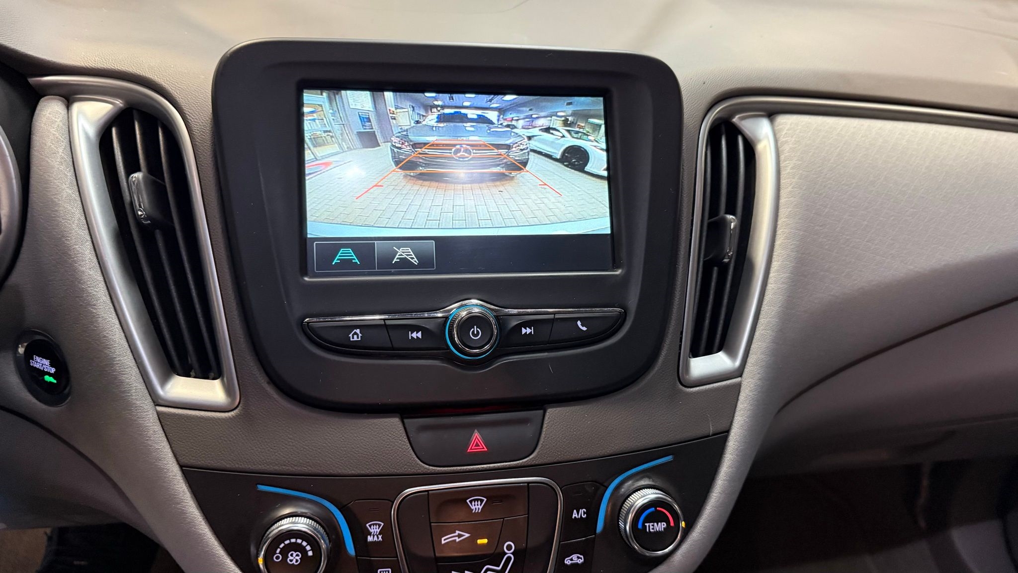 Chevrolet Malibu  2016