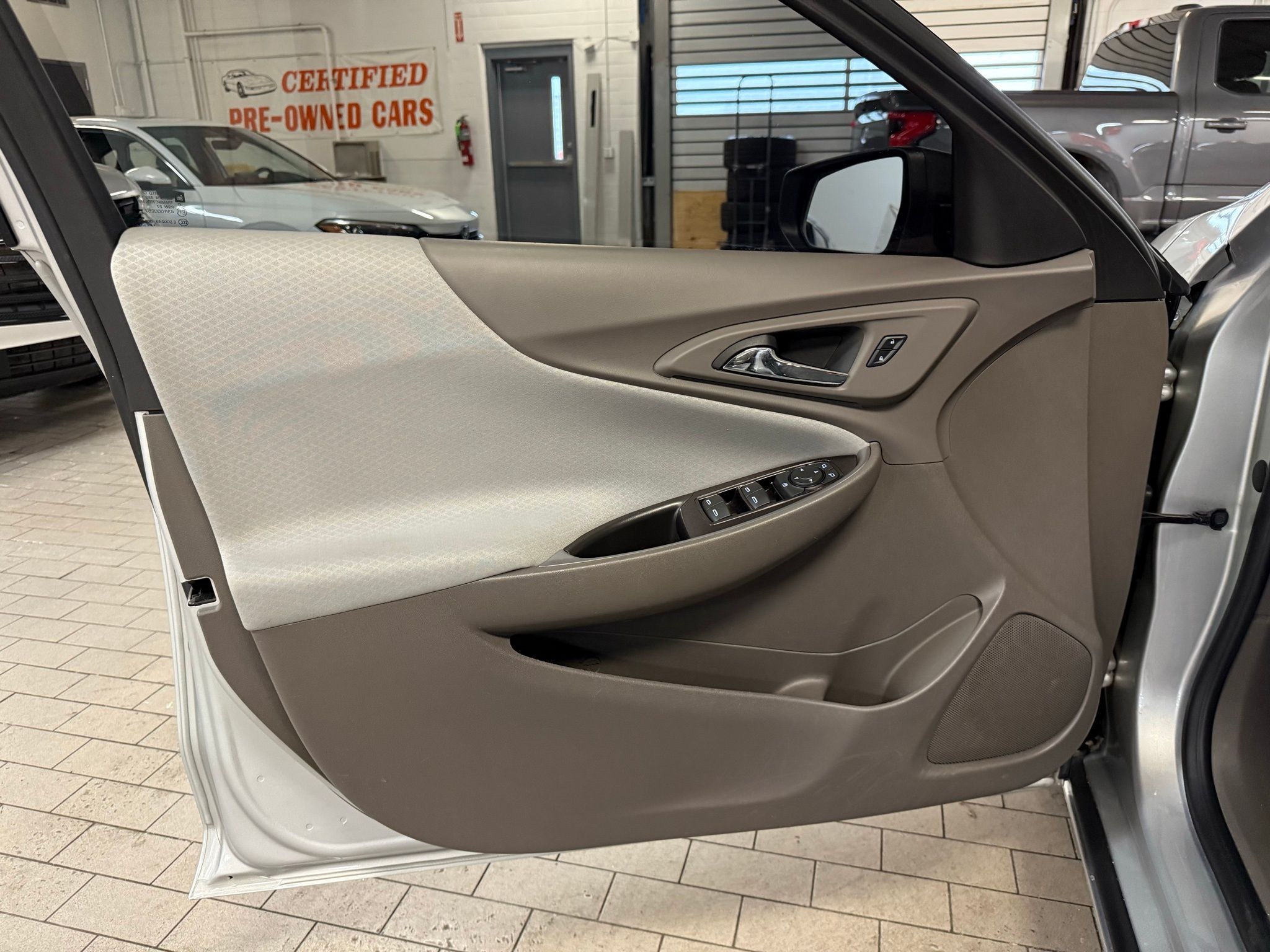 Chevrolet Malibu  2016