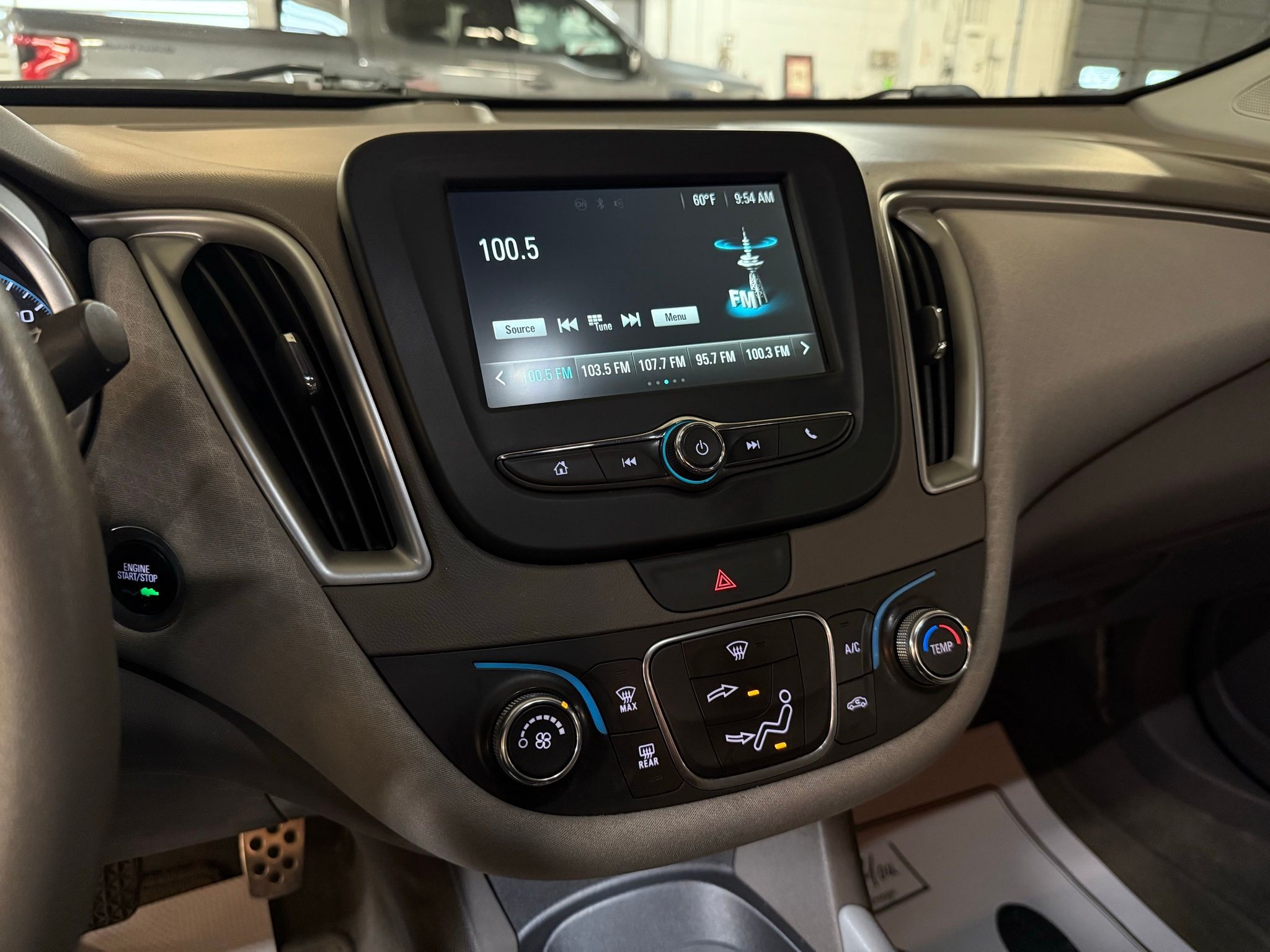 Chevrolet Malibu  2016