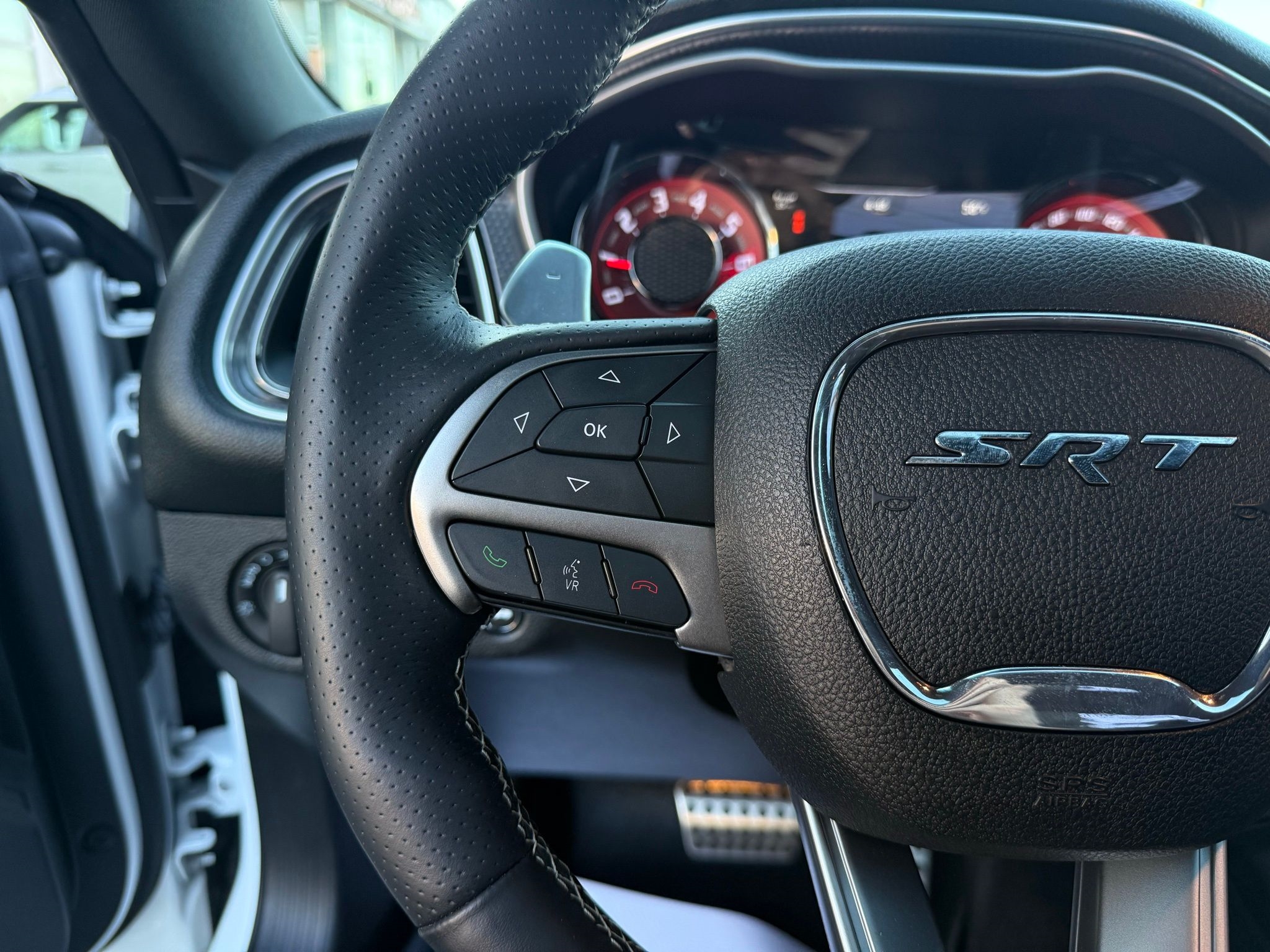 Dodge Challenger  2016