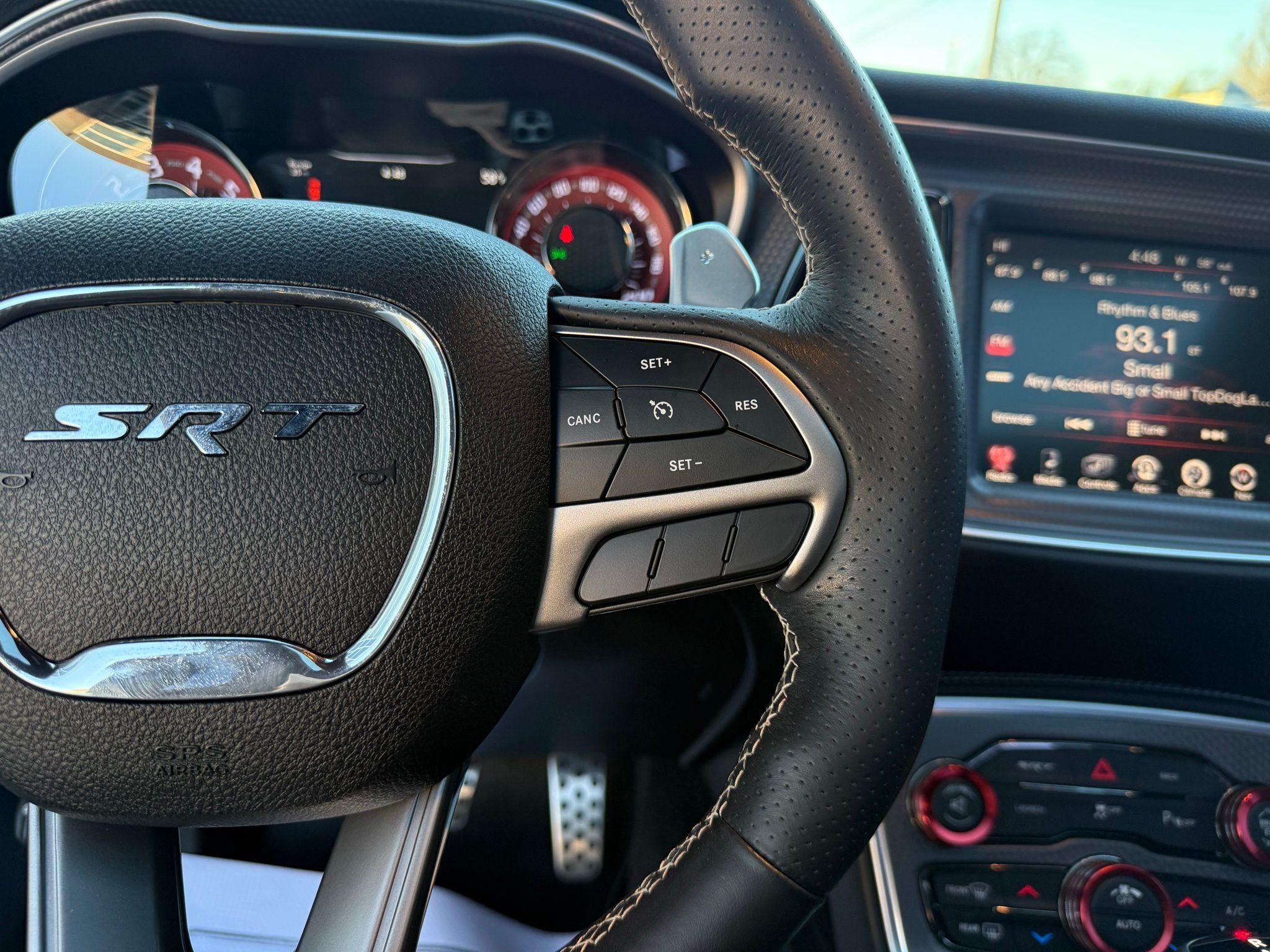 Dodge Challenger  2016