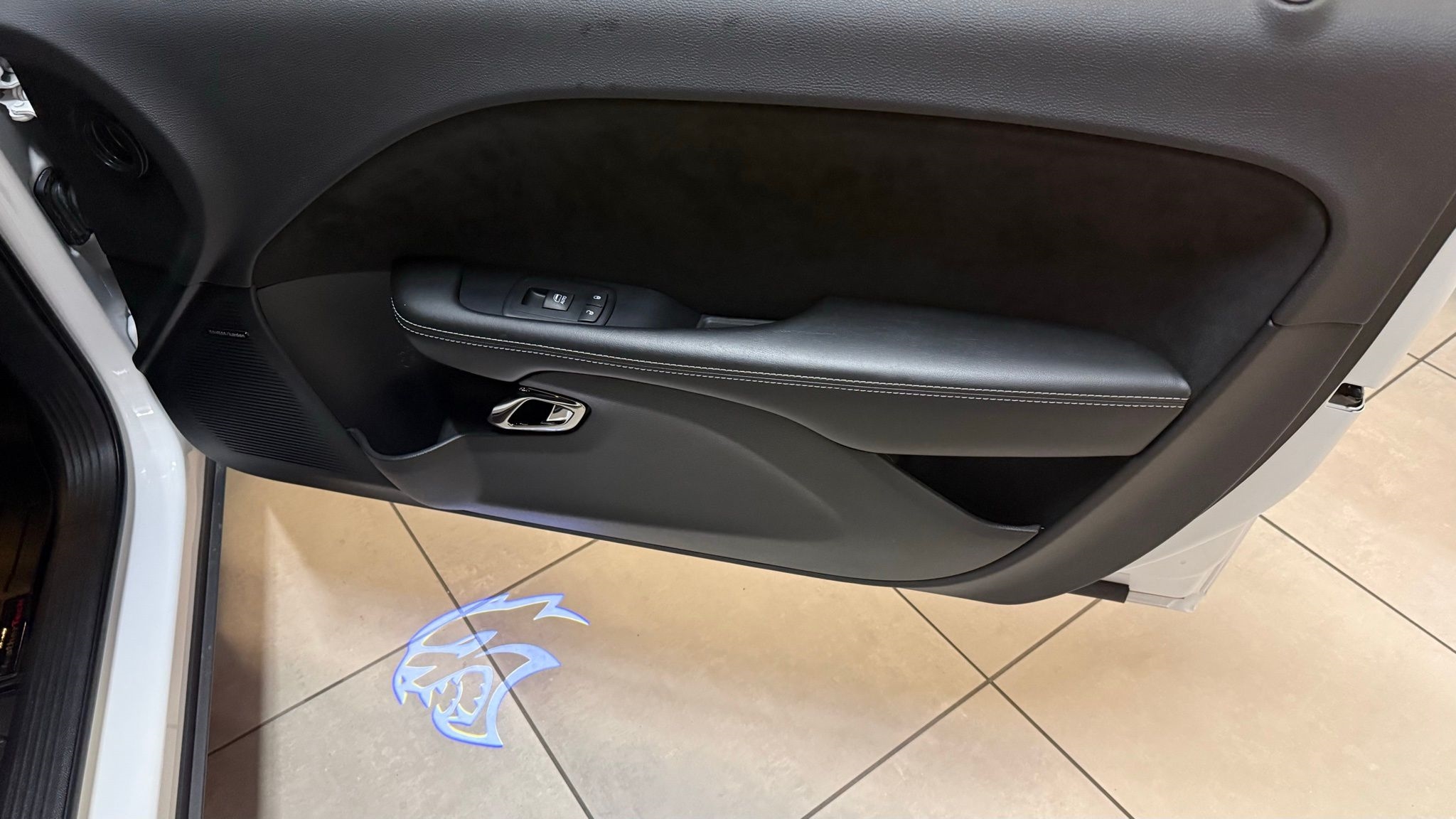 Dodge Challenger  2016