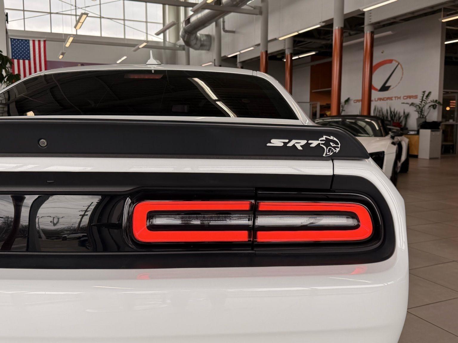 Dodge Challenger  2016