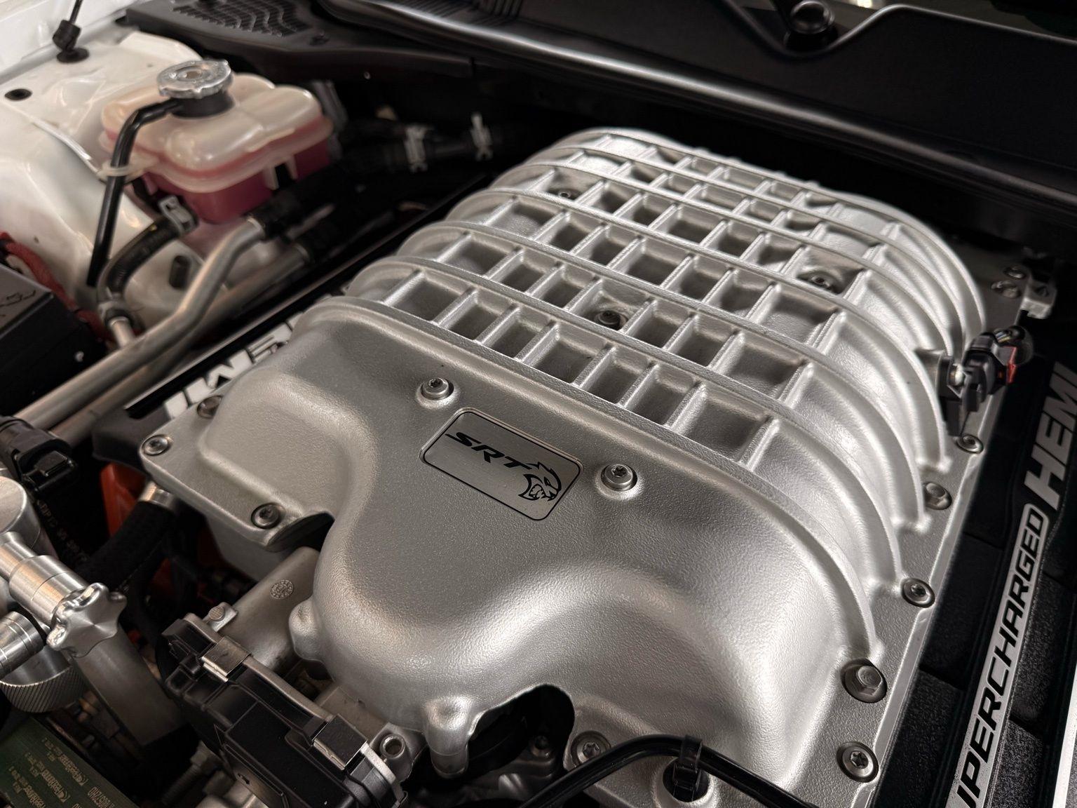 Dodge Challenger  2016