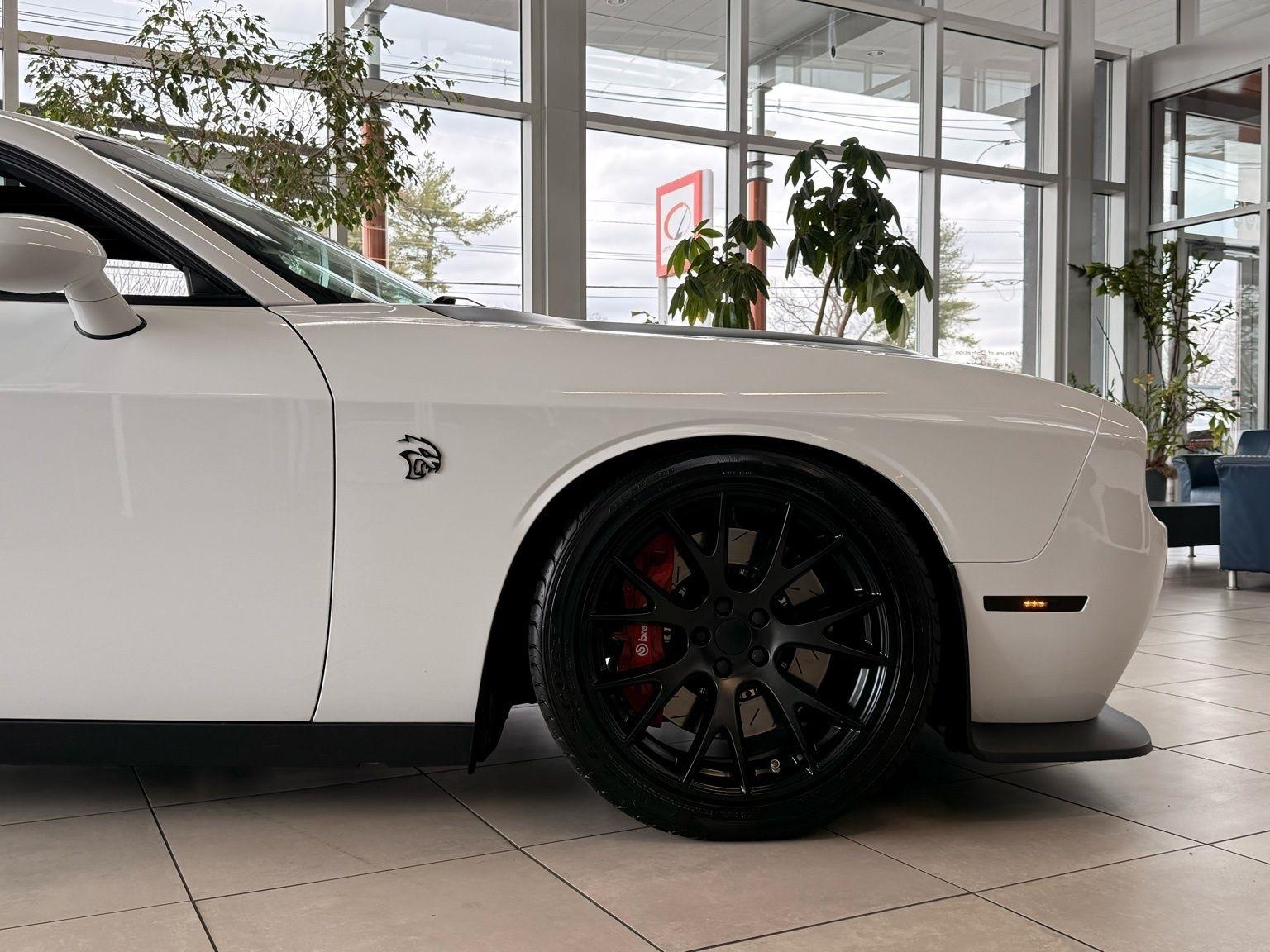 Dodge Challenger  2016