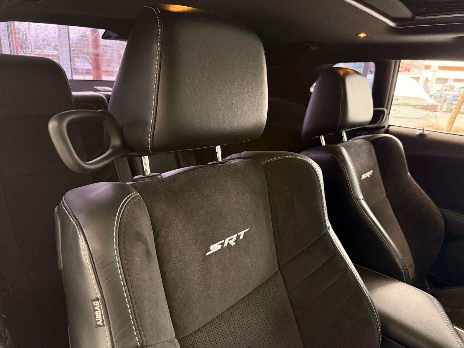 Dodge Challenger  2016