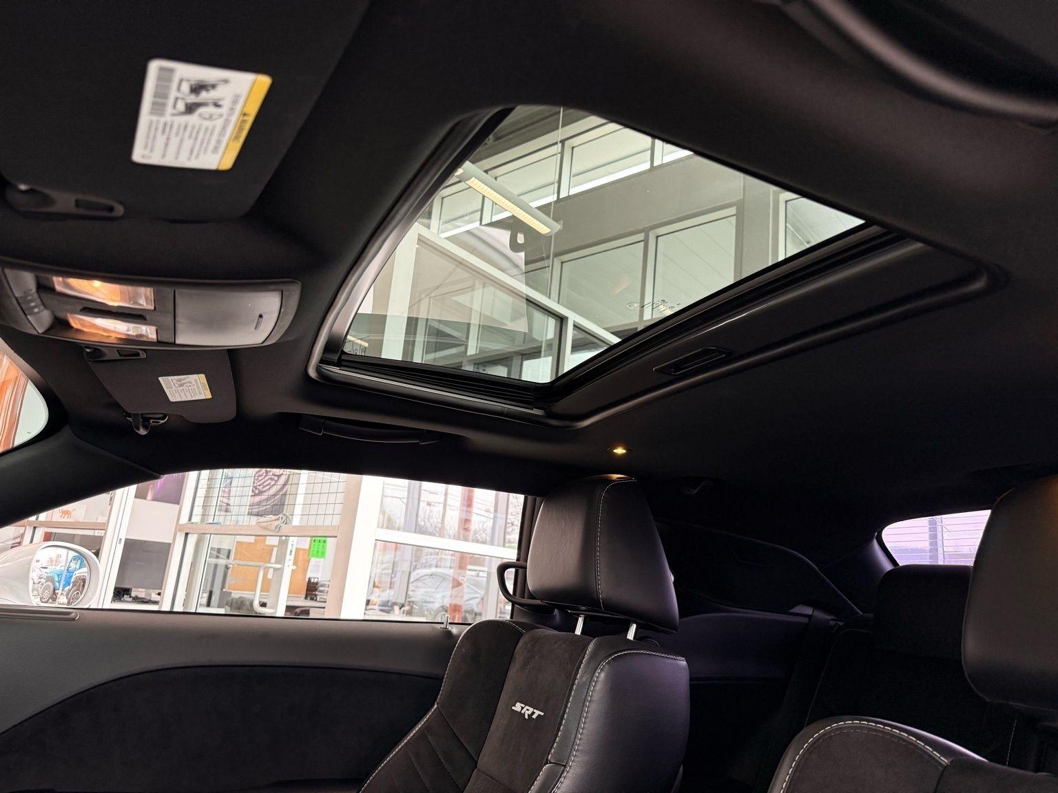 Dodge Challenger  2016