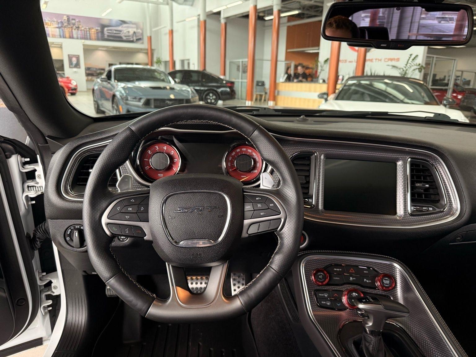 Dodge Challenger  2016