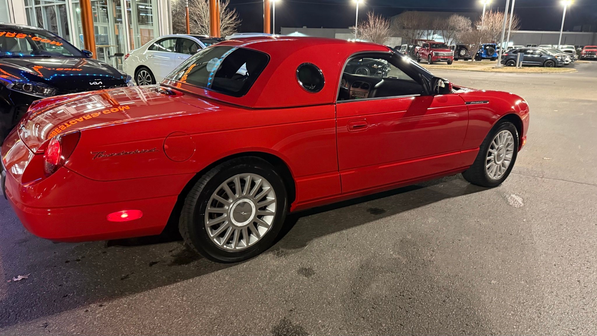 Ford Thunderbird  2005