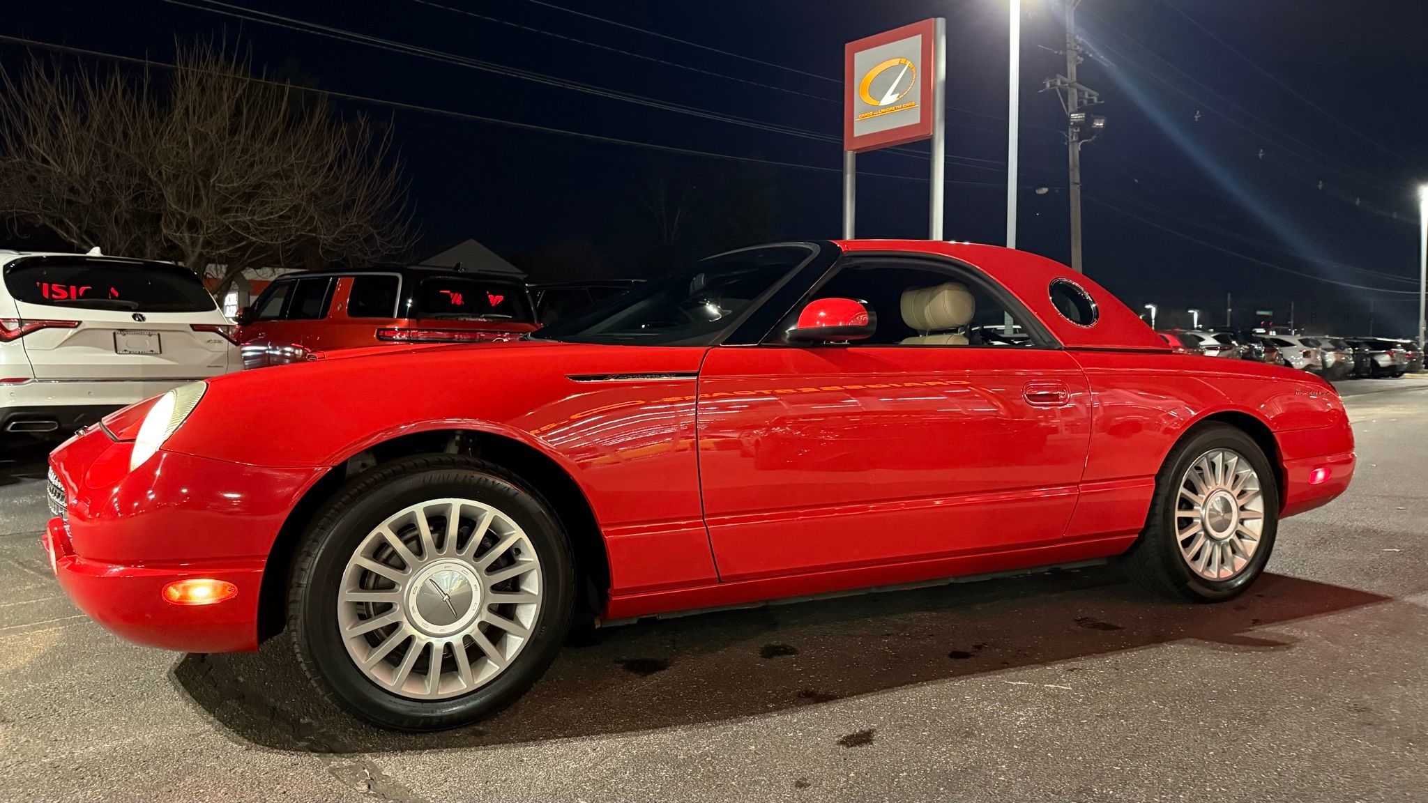 Ford Thunderbird  2005