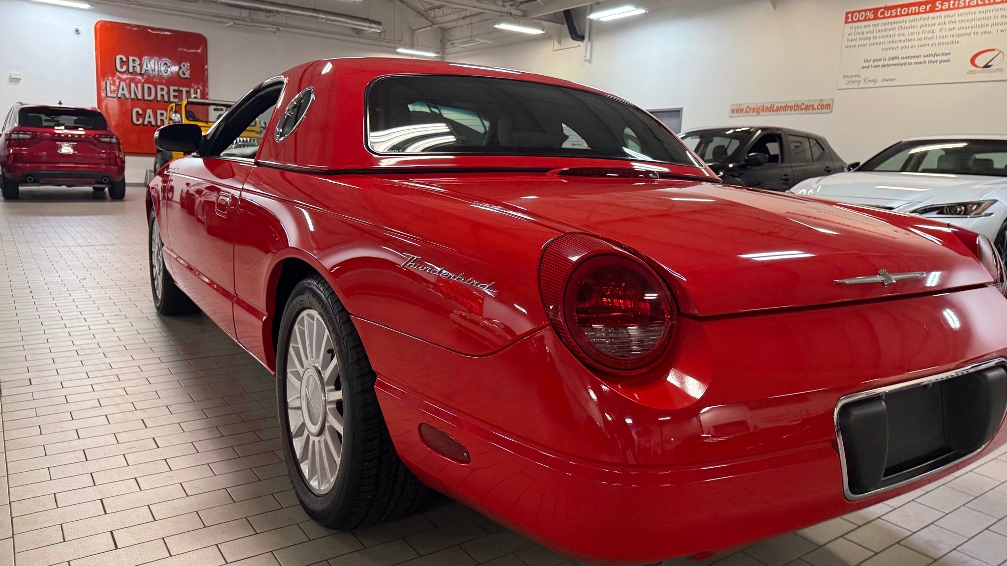 Ford Thunderbird  2005