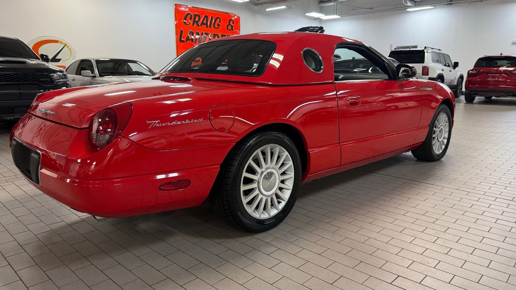 Ford Thunderbird  2005