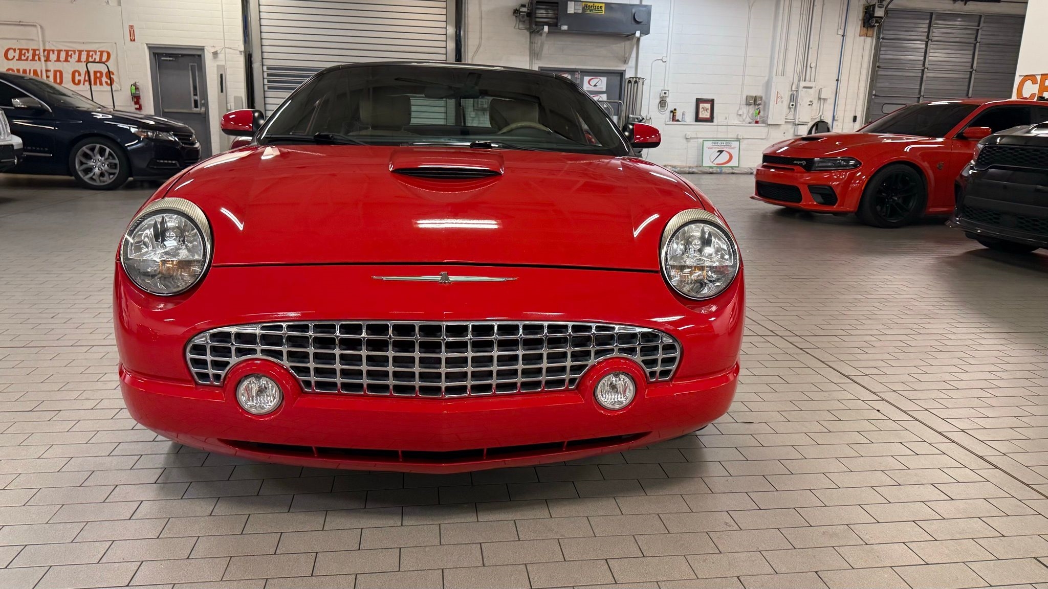 Ford Thunderbird  2005