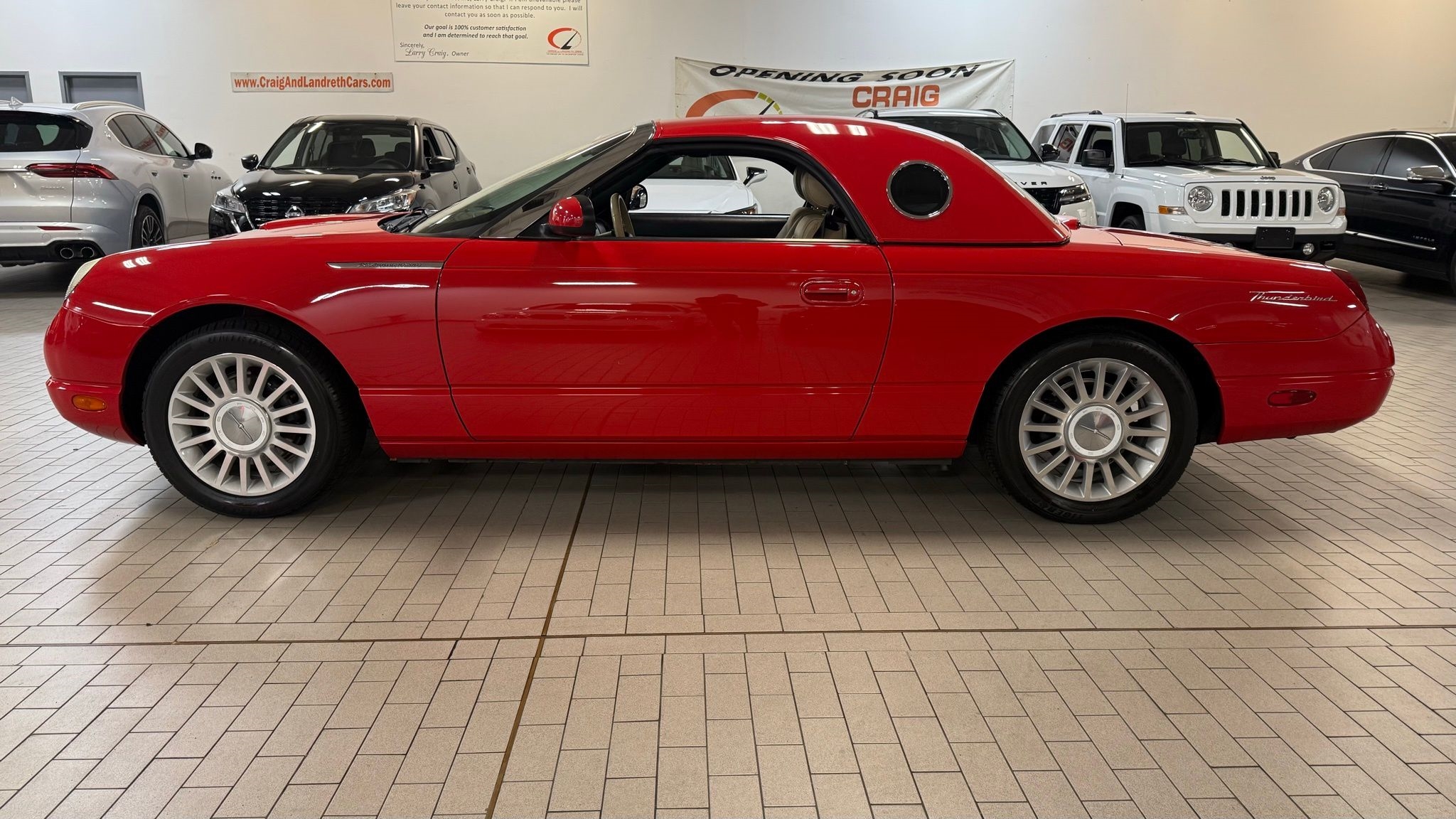 Ford Thunderbird  2005