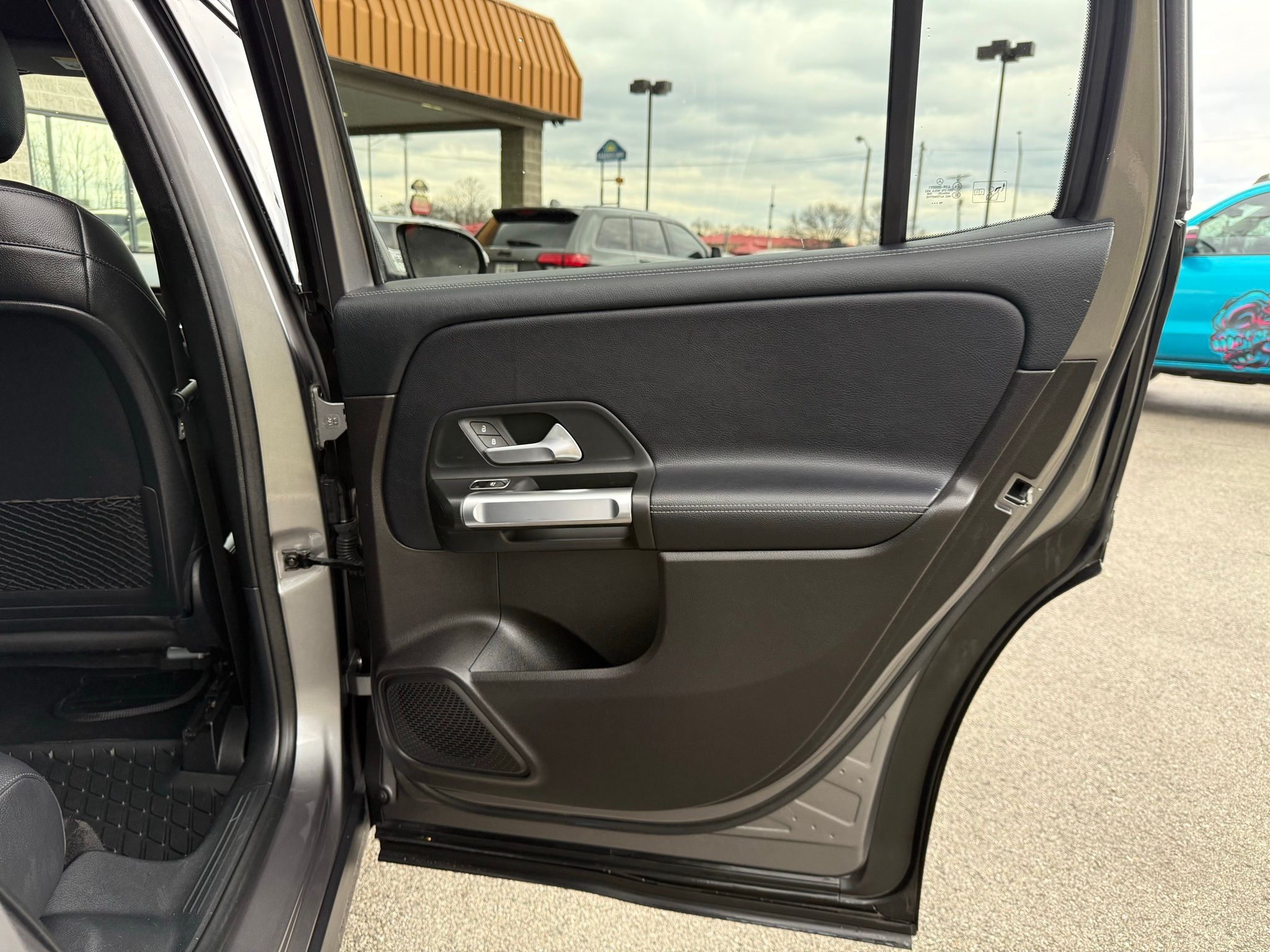 Mercedes-Benz GLB-Class  2020