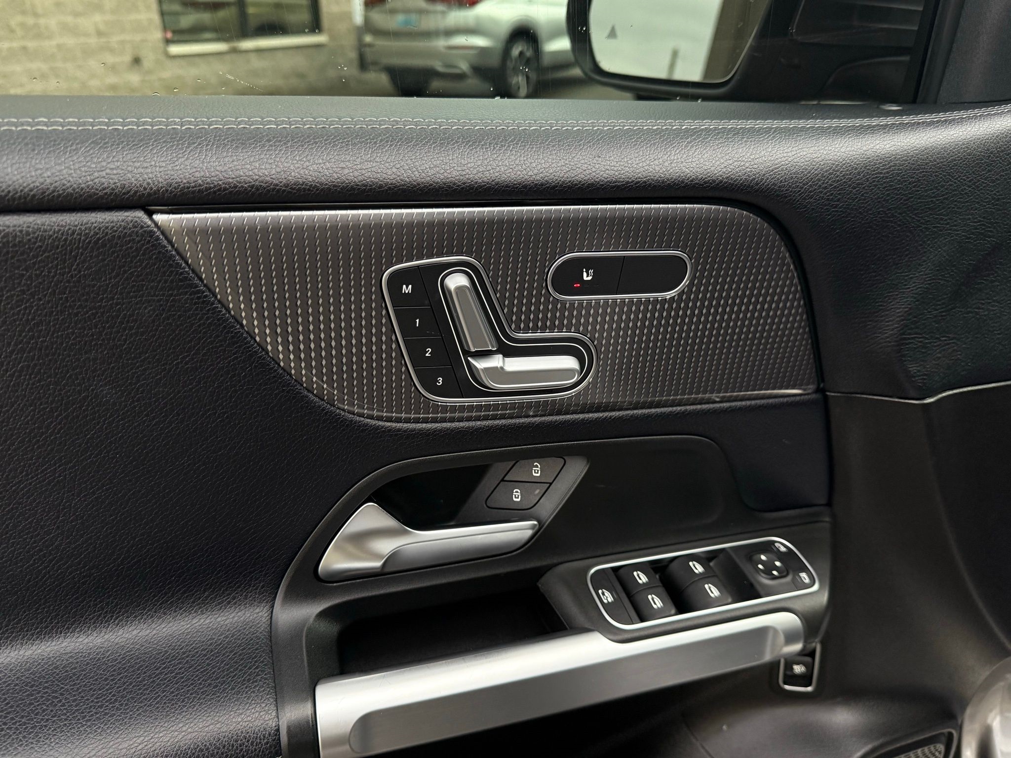 Mercedes-Benz GLB-Class  2020