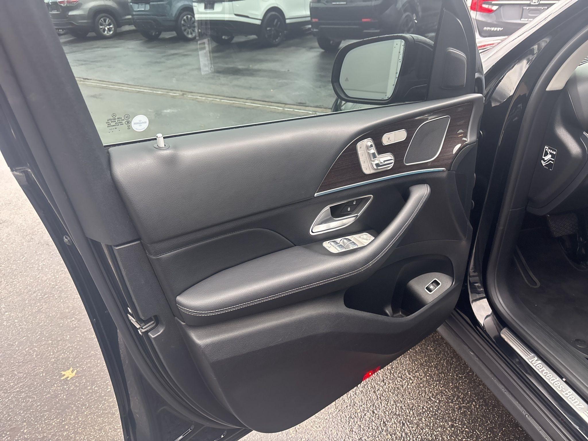 Mercedes-Benz GLE  2022