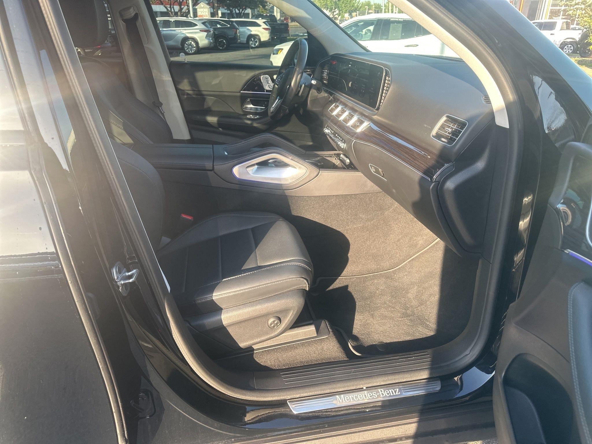 Mercedes-Benz GLE  2022