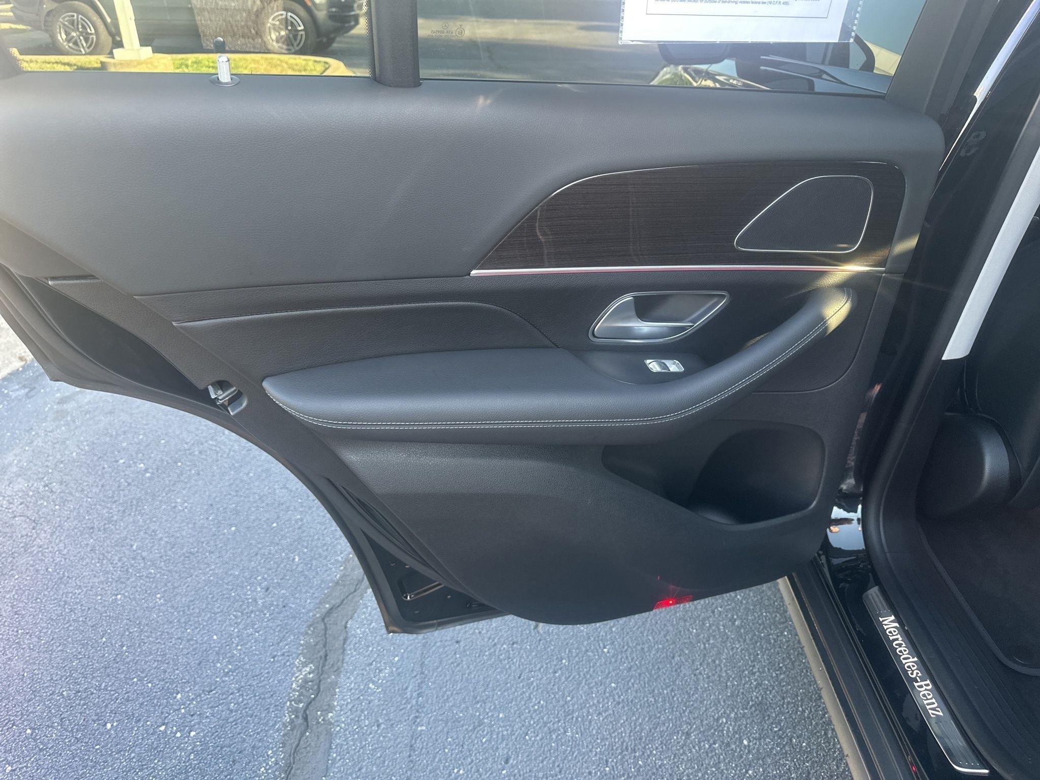 Mercedes-Benz GLE  2022