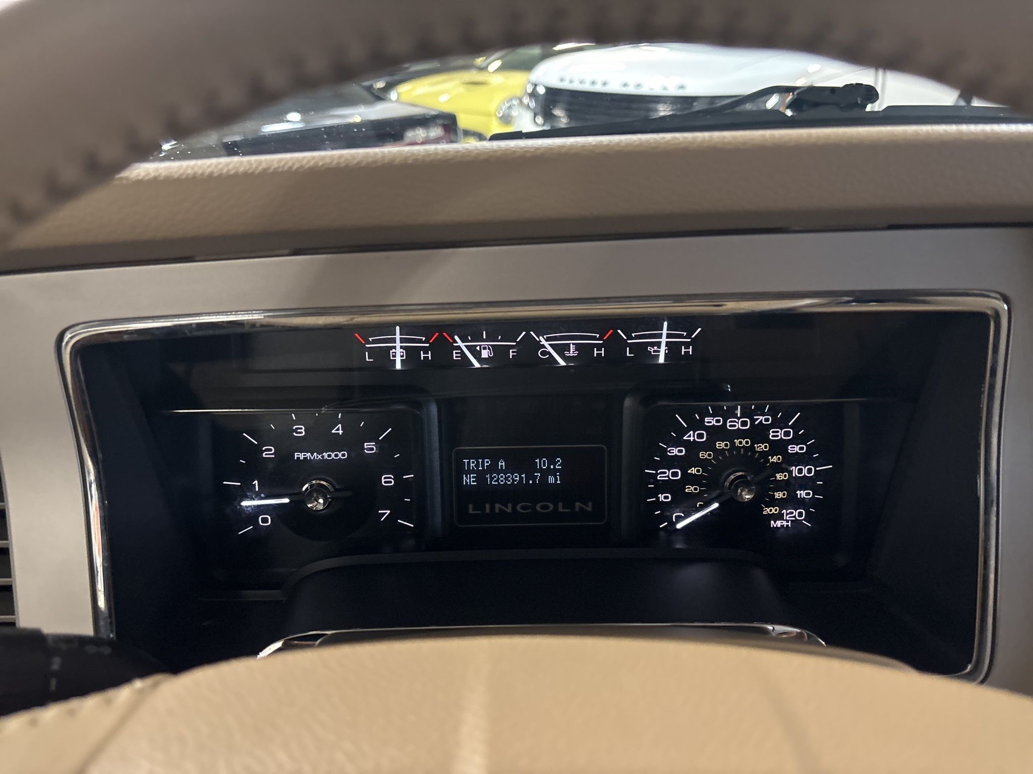 Lincoln Navigator L  2010