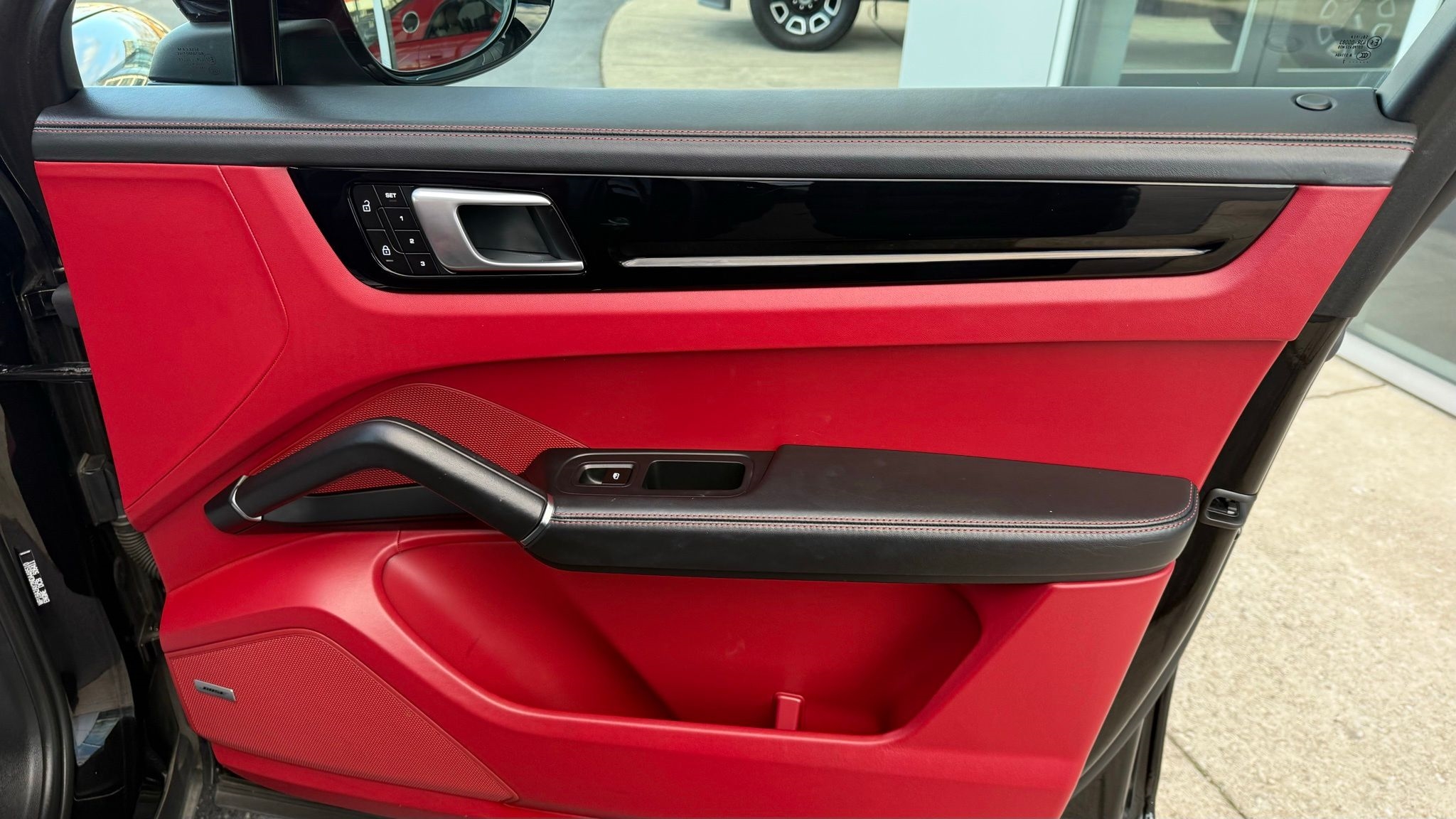 Porsche Cayenne  2022