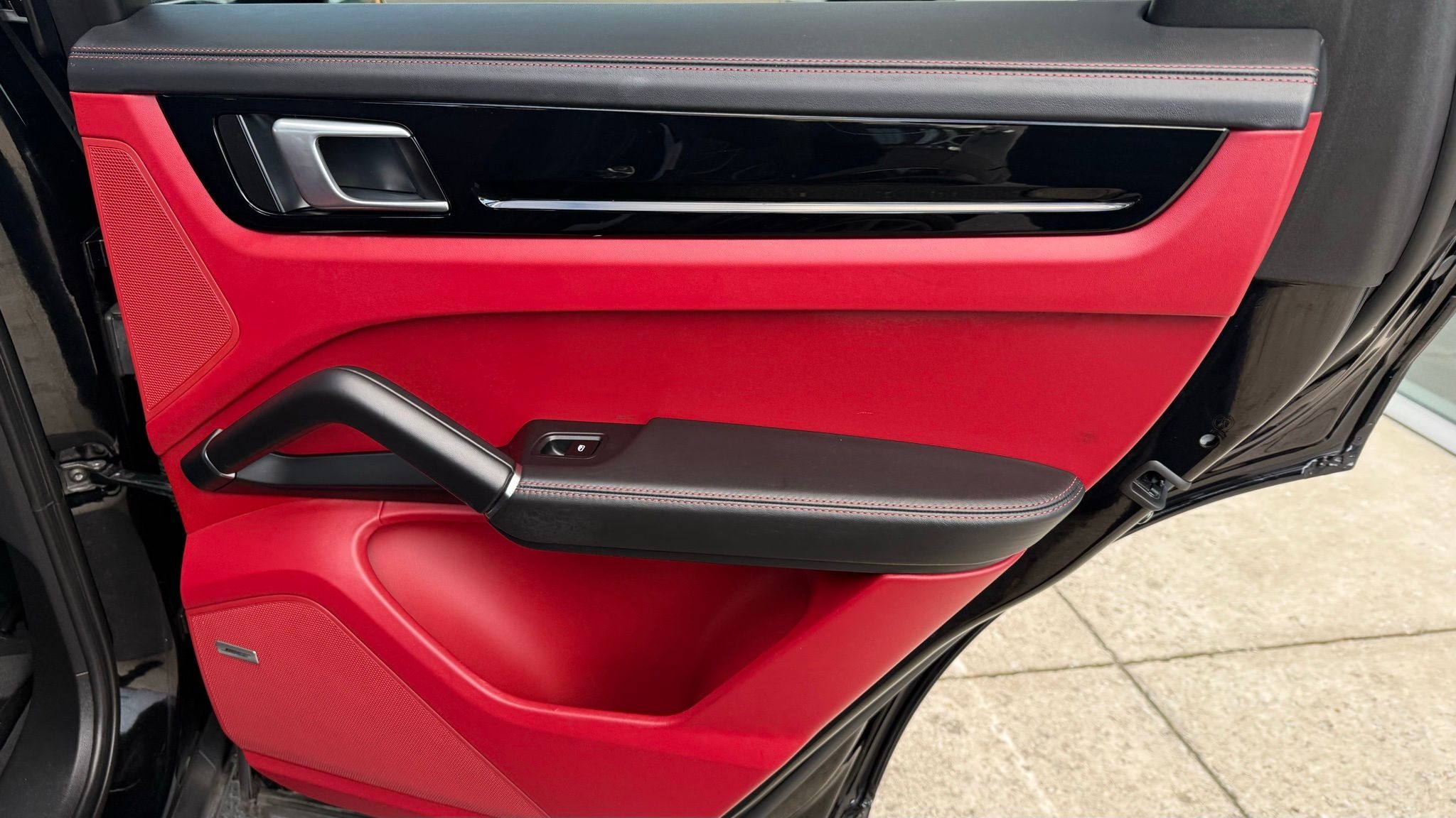 Porsche Cayenne  2022