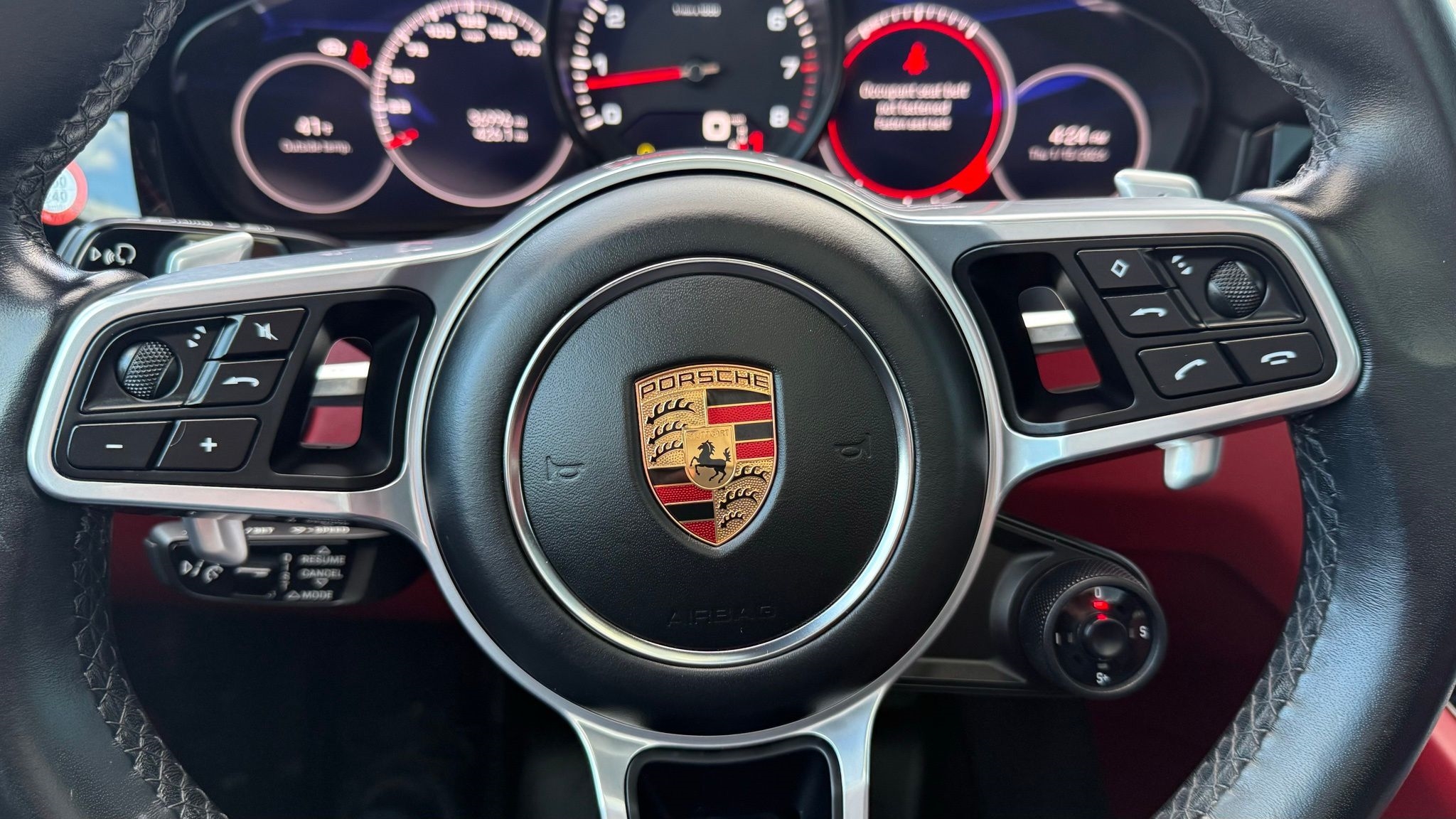 Porsche Cayenne  2022