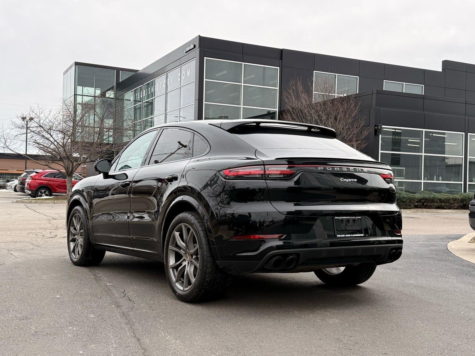 Porsche Cayenne  2022