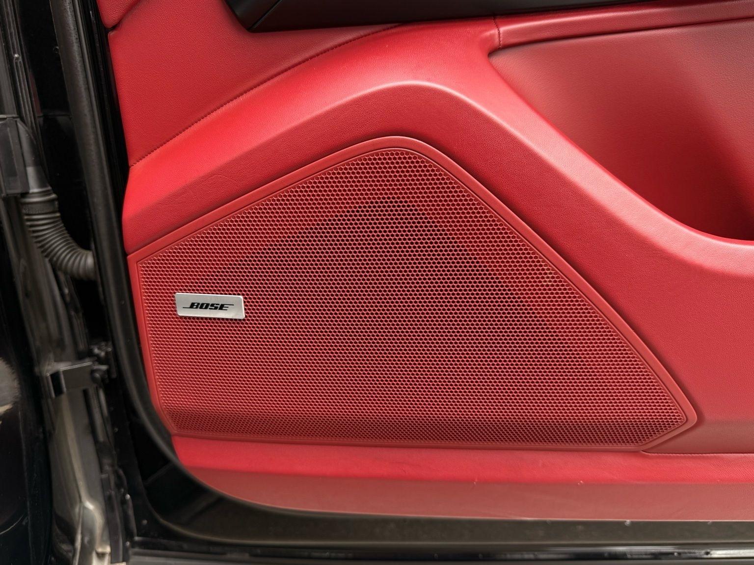 Porsche Cayenne  2022