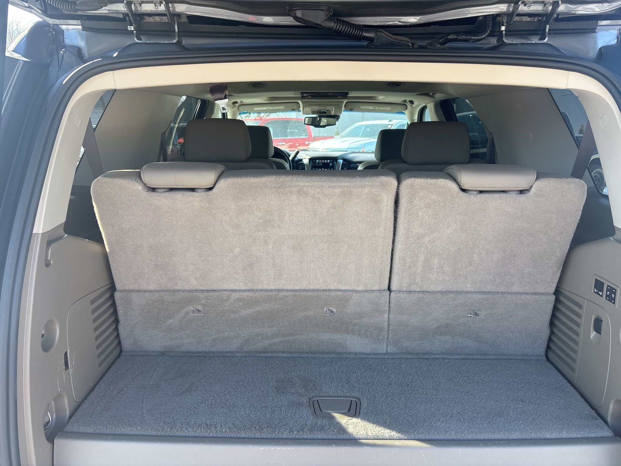 Chevrolet Tahoe  2019