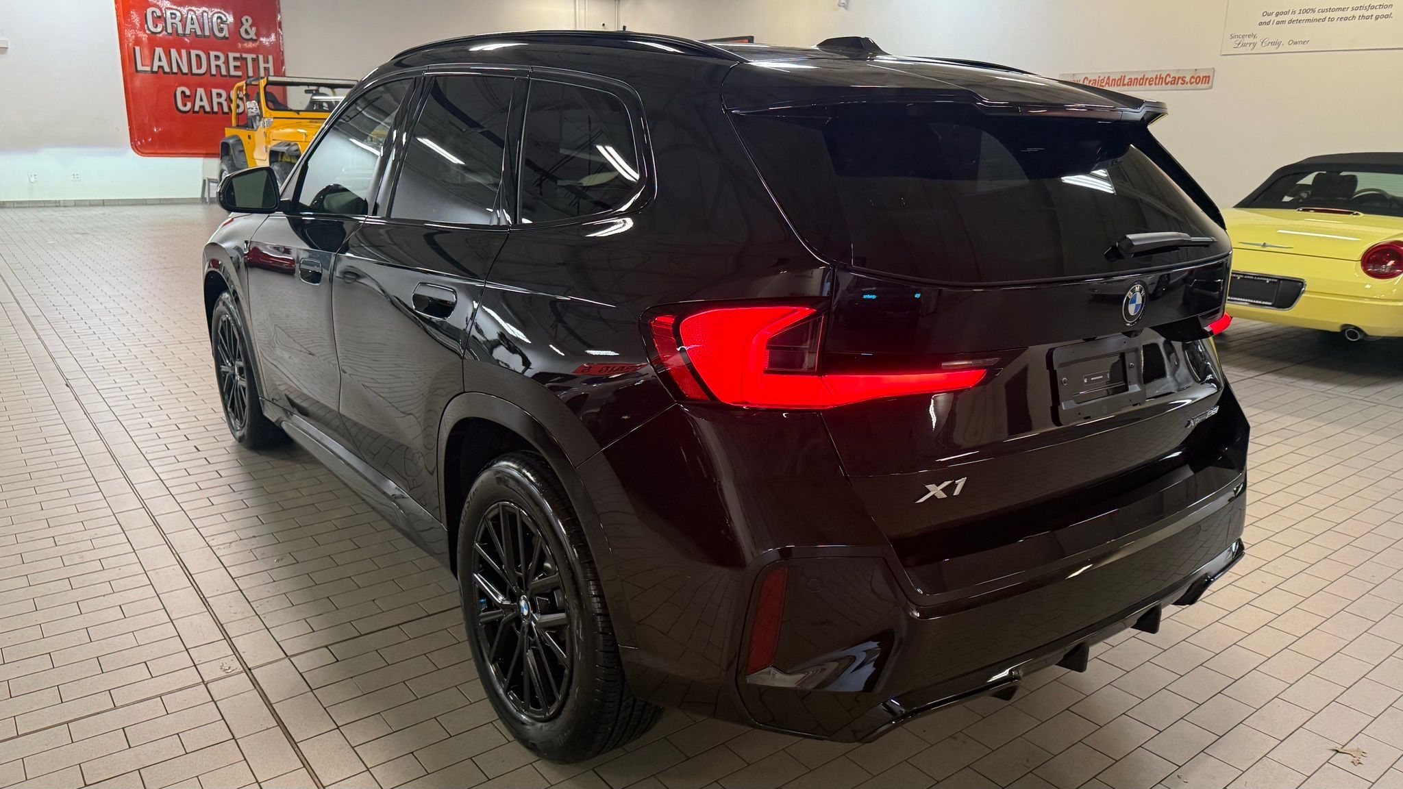 BMW X1  2025