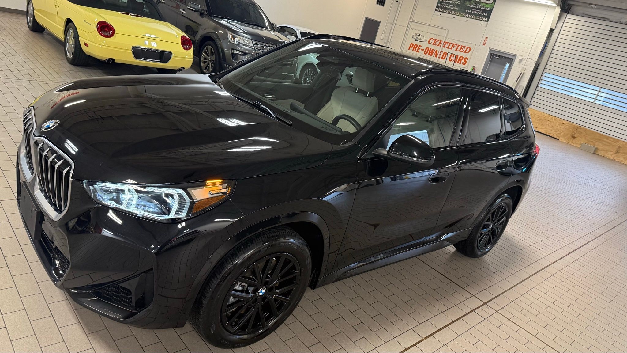 BMW X1  2025