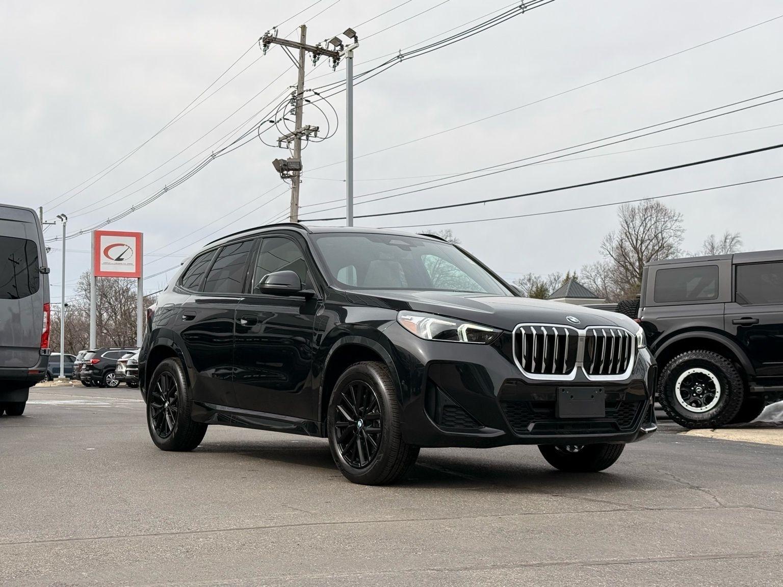 BMW X1  2025