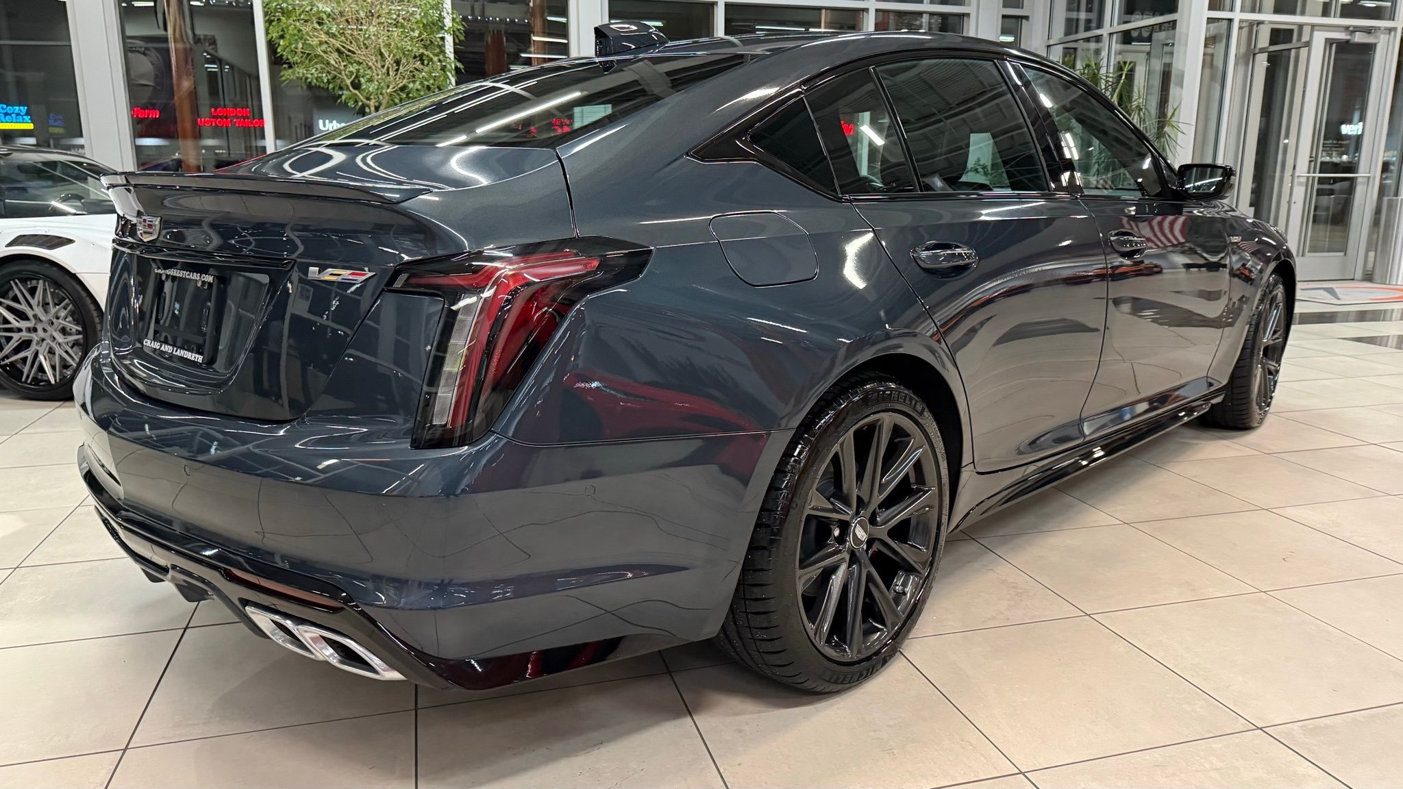 Cadillac CT5  2025