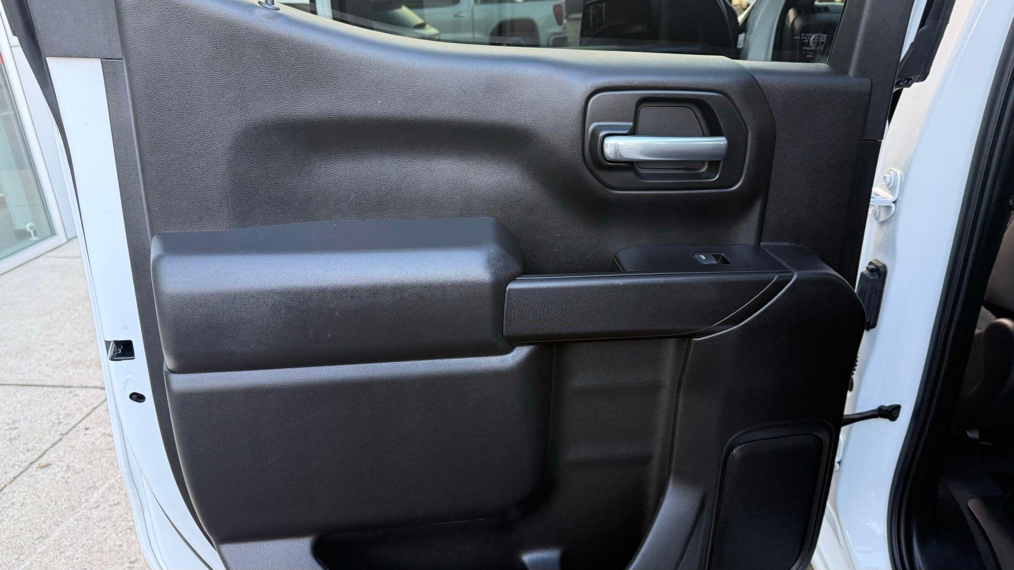 Chevrolet Silverado 1500  2023