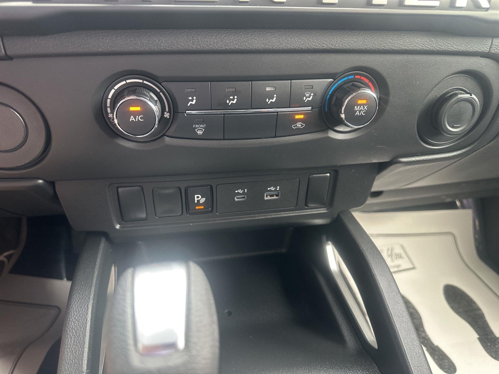 Nissan Frontier  2025