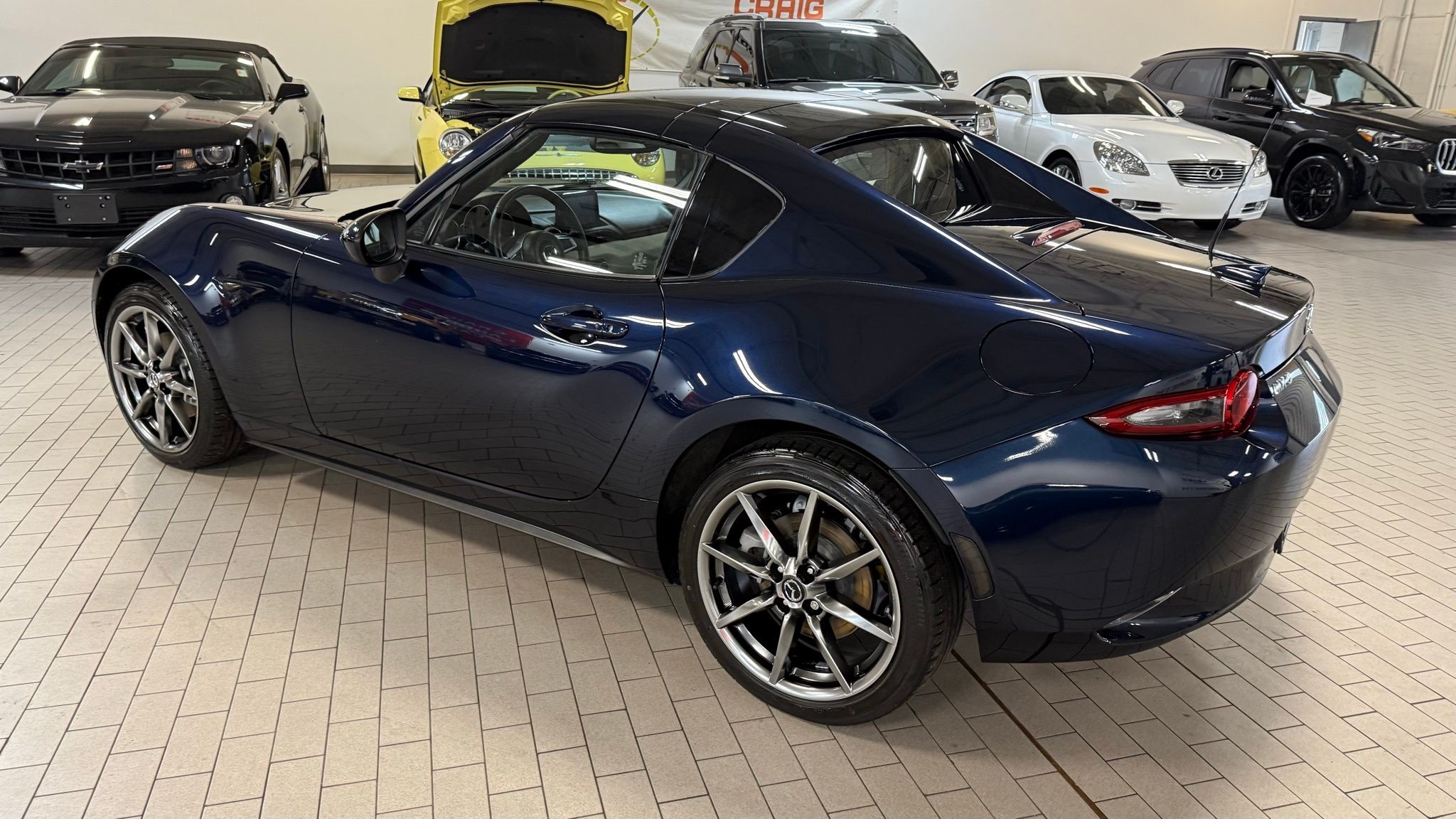 Mazda MX-5 Miata RF  2021