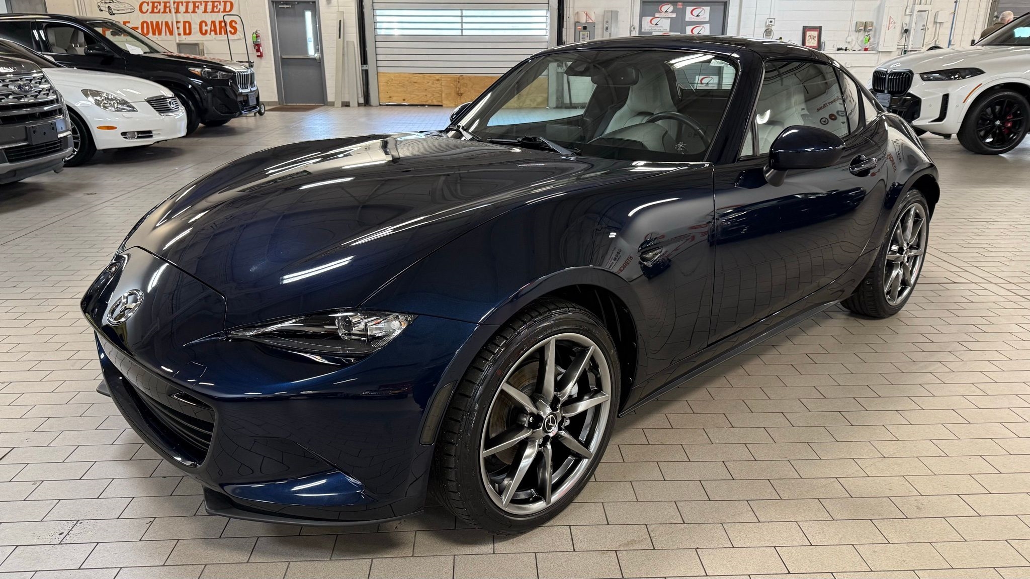 Mazda MX-5 Miata RF  2021