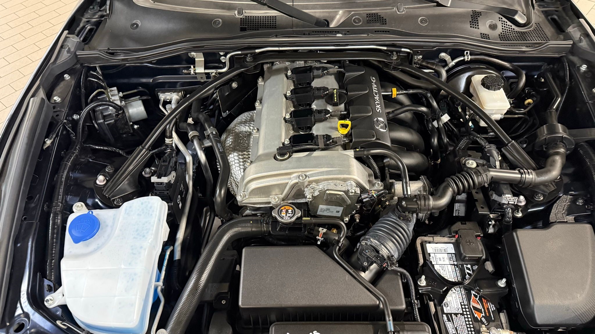 Mazda MX-5 Miata RF  2021