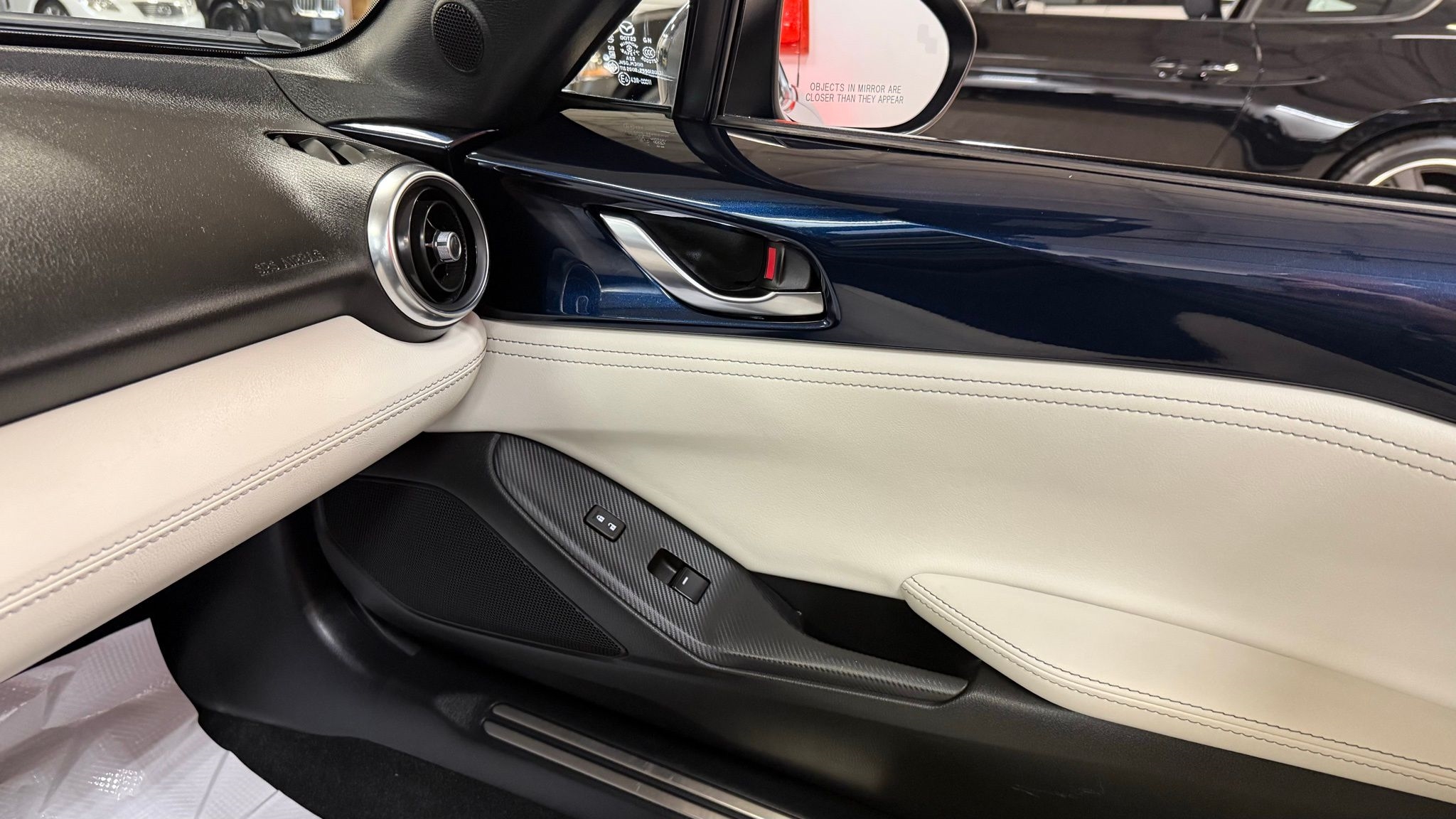 Mazda MX-5 Miata RF  2021