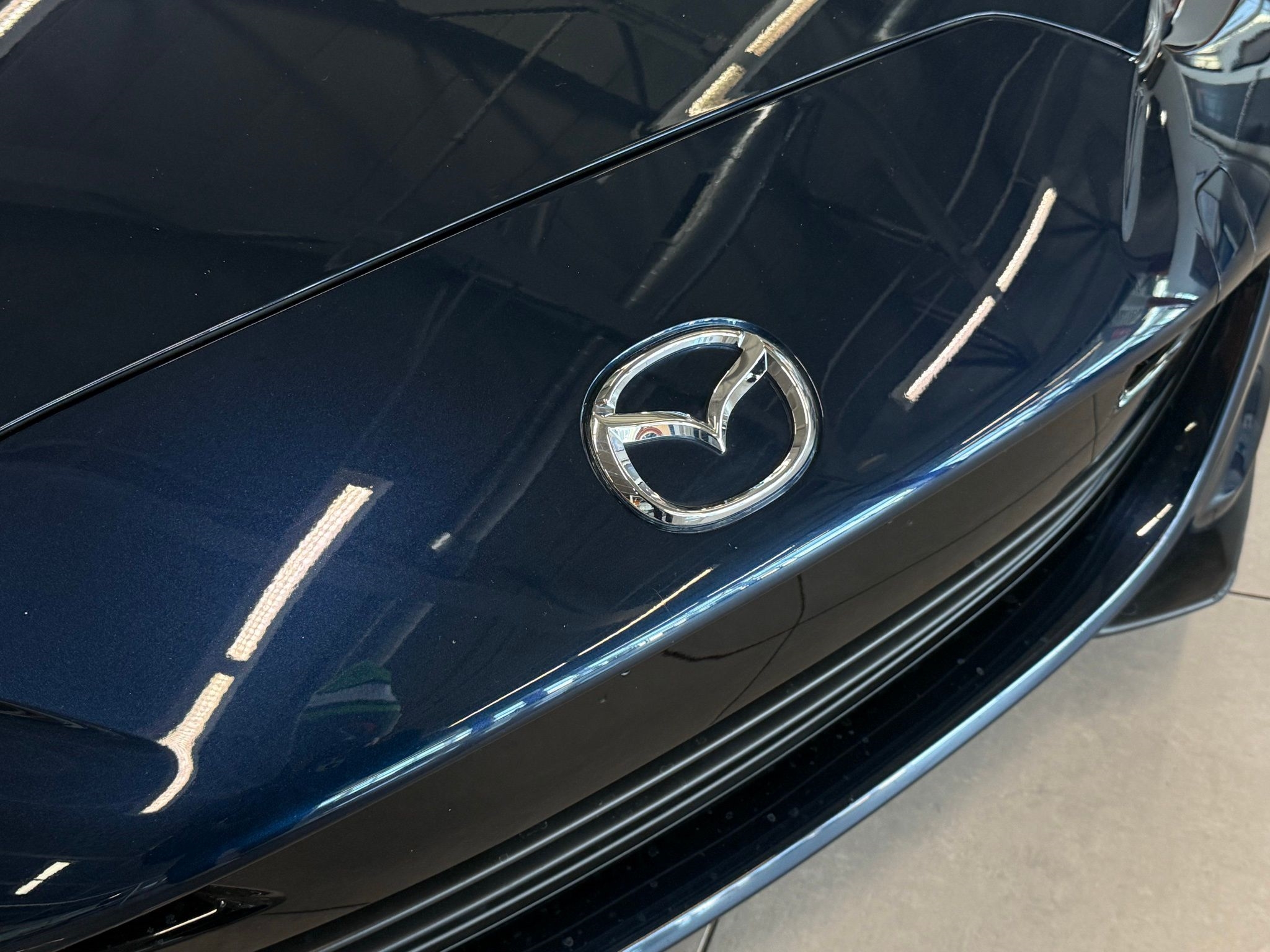 Mazda MX-5 Miata RF  2021