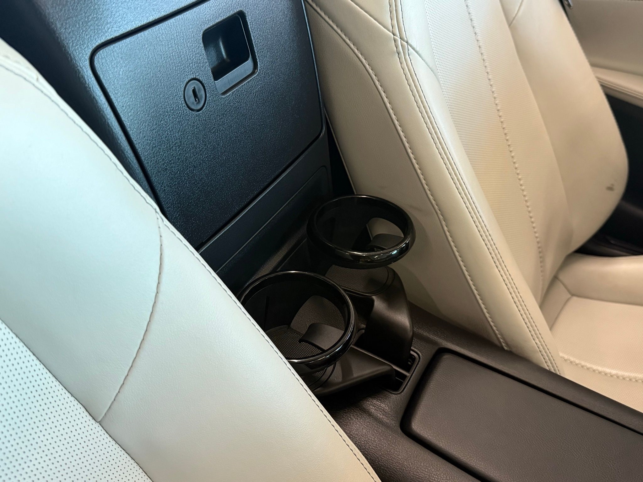 Mazda MX-5 Miata RF  2021