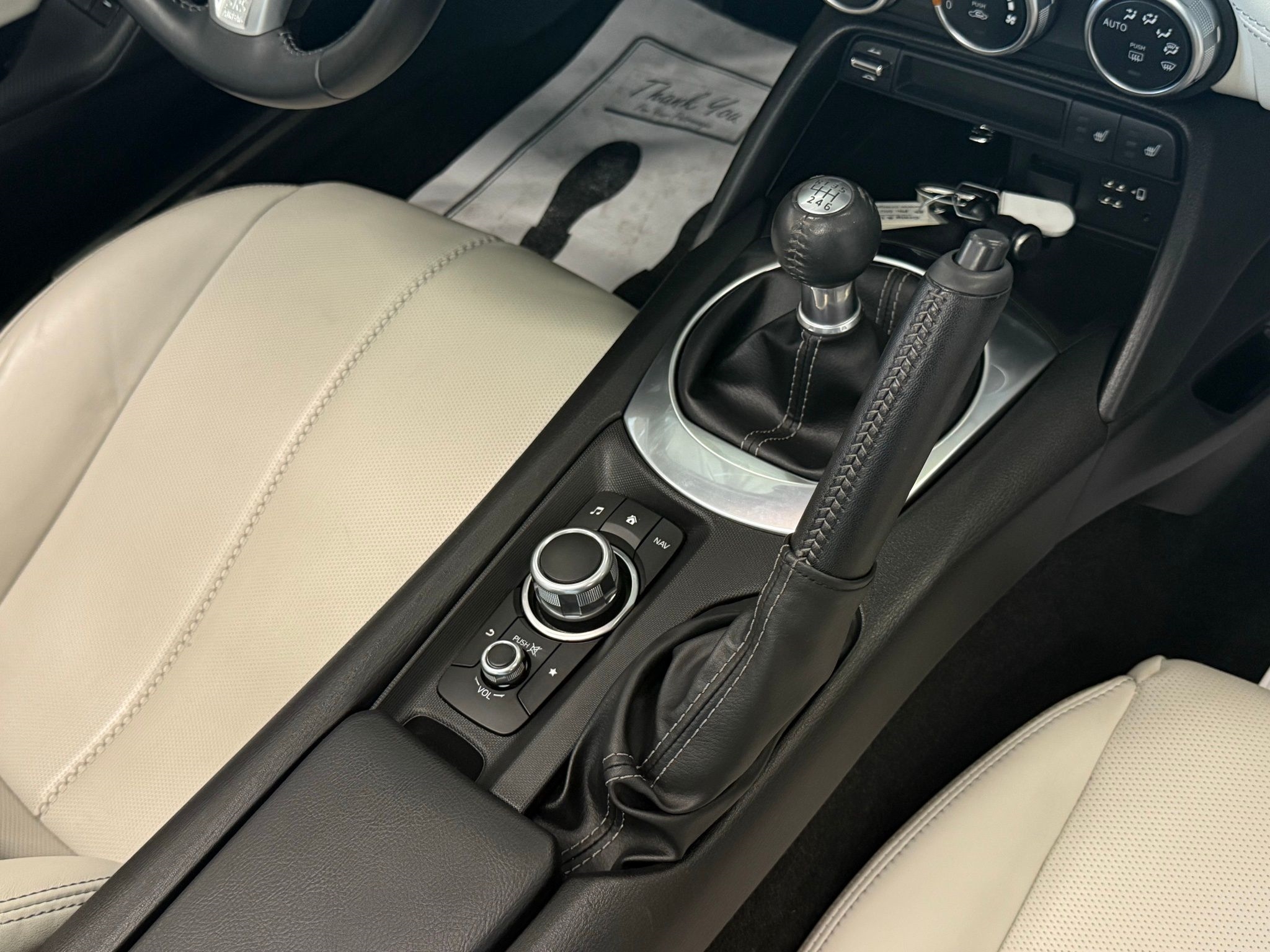 Mazda MX-5 Miata RF  2021