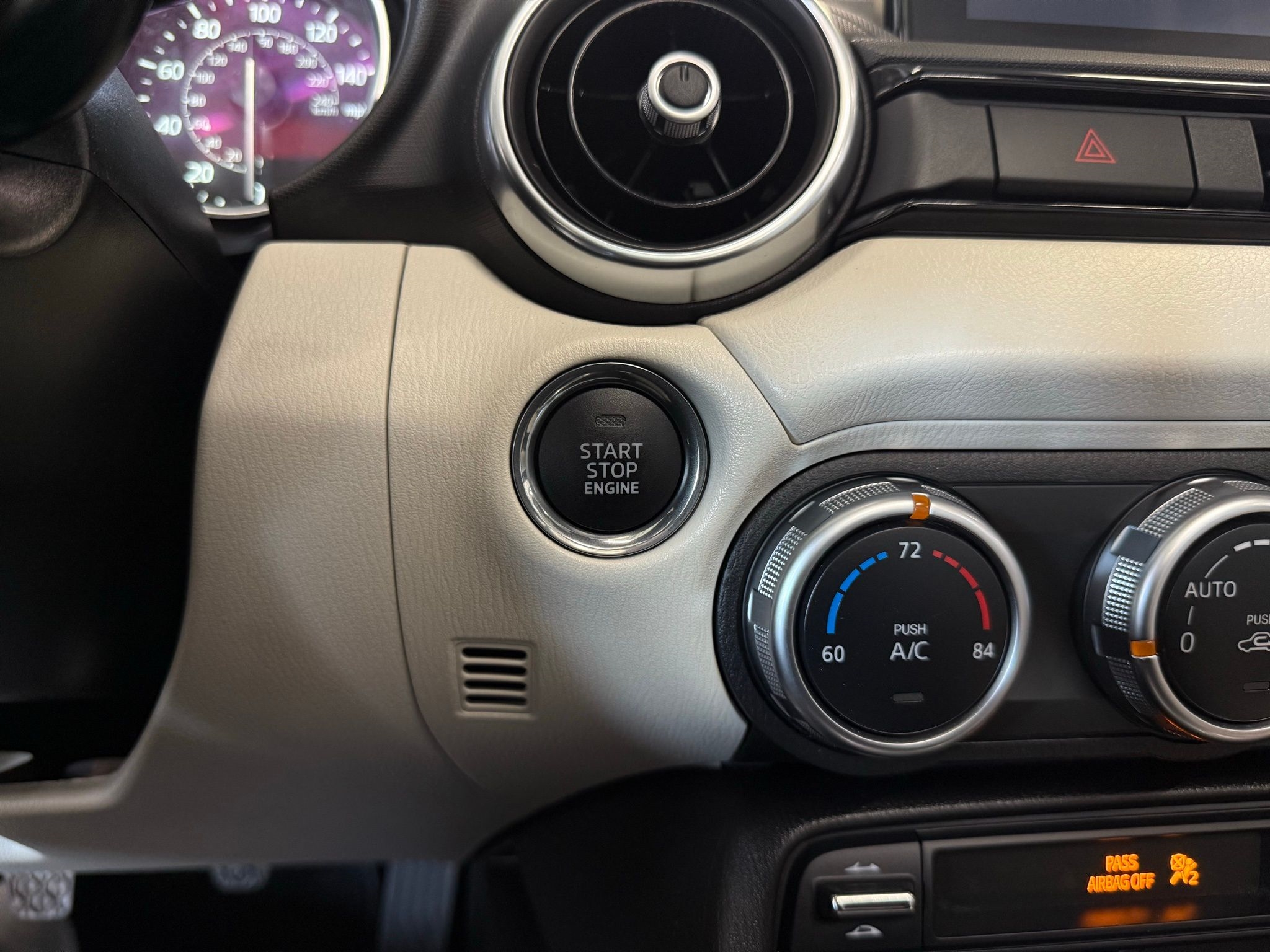 Mazda MX-5 Miata RF  2021