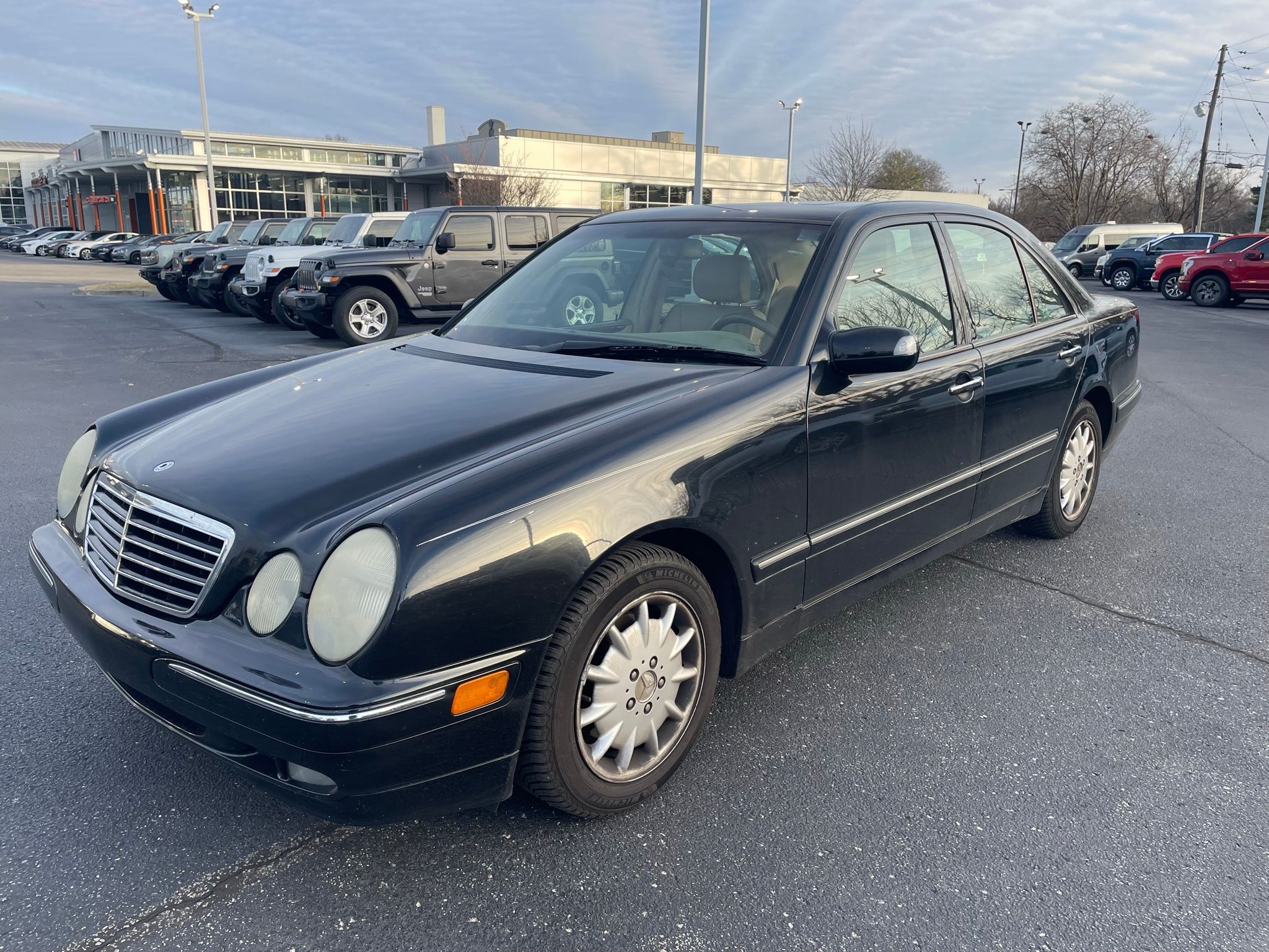Mercedes-Benz E-Class  2001