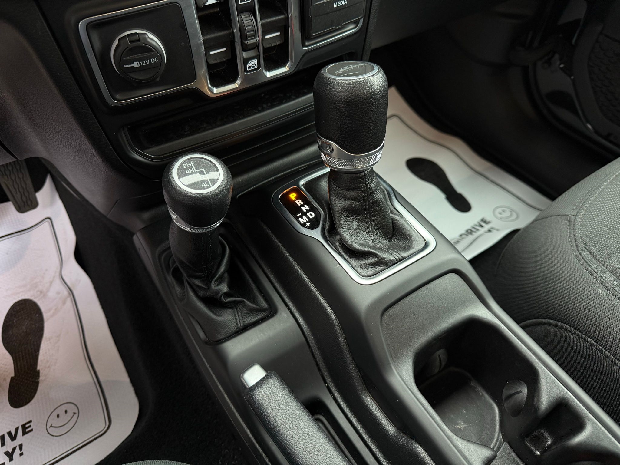 Jeep Gladiator  2021